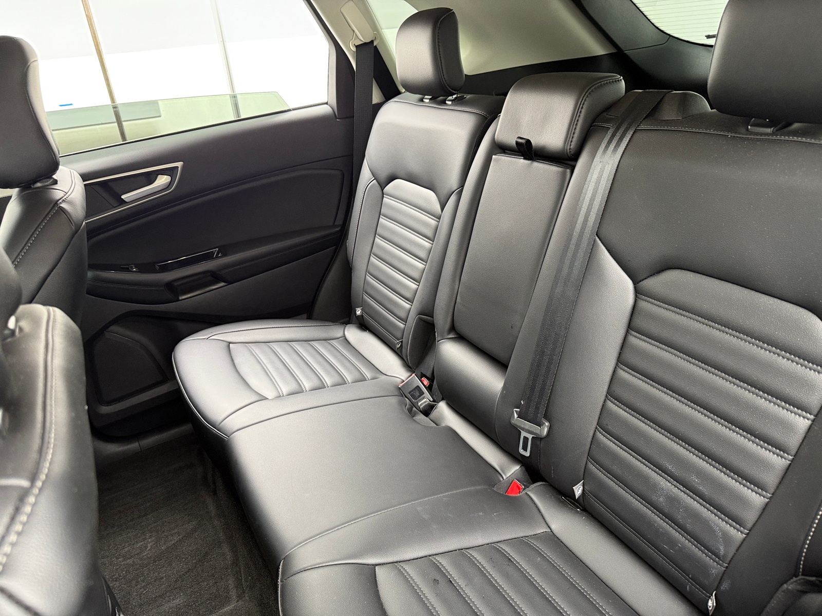 Thumbnail: 2020 Ford Edge - 5