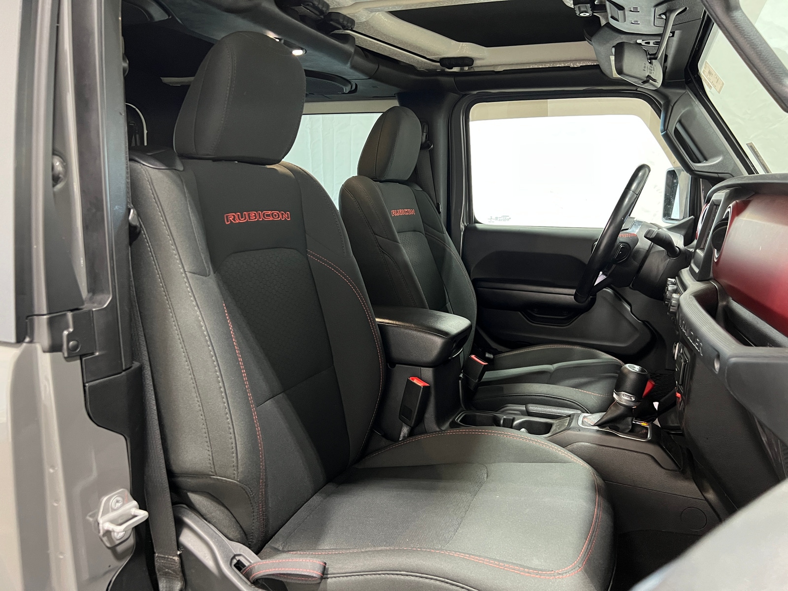 Thumbnail: 2020 Jeep Wrangler - 6