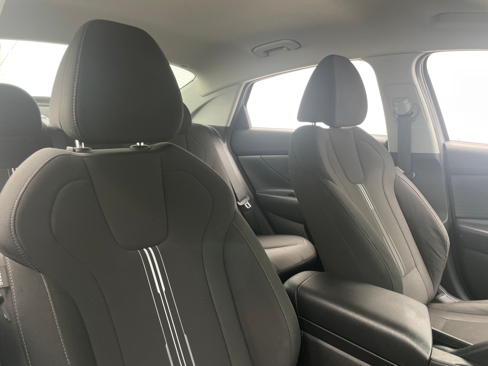 Thumbnail: 2021 Hyundai Elantra - 2