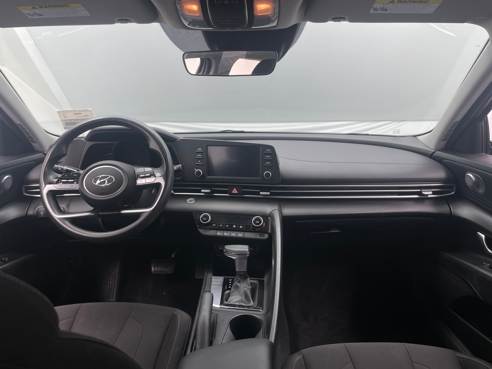 Thumbnail: 2021 Hyundai Elantra - 3