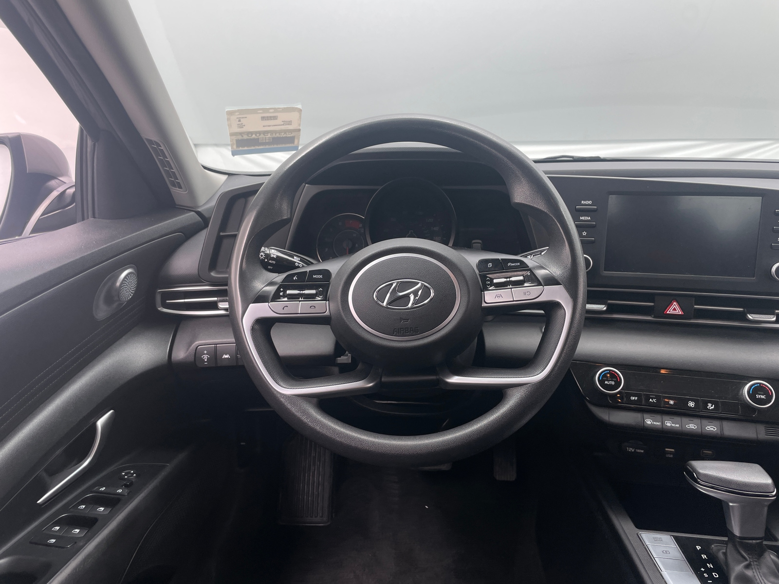 Thumbnail: 2021 Hyundai Elantra - 5