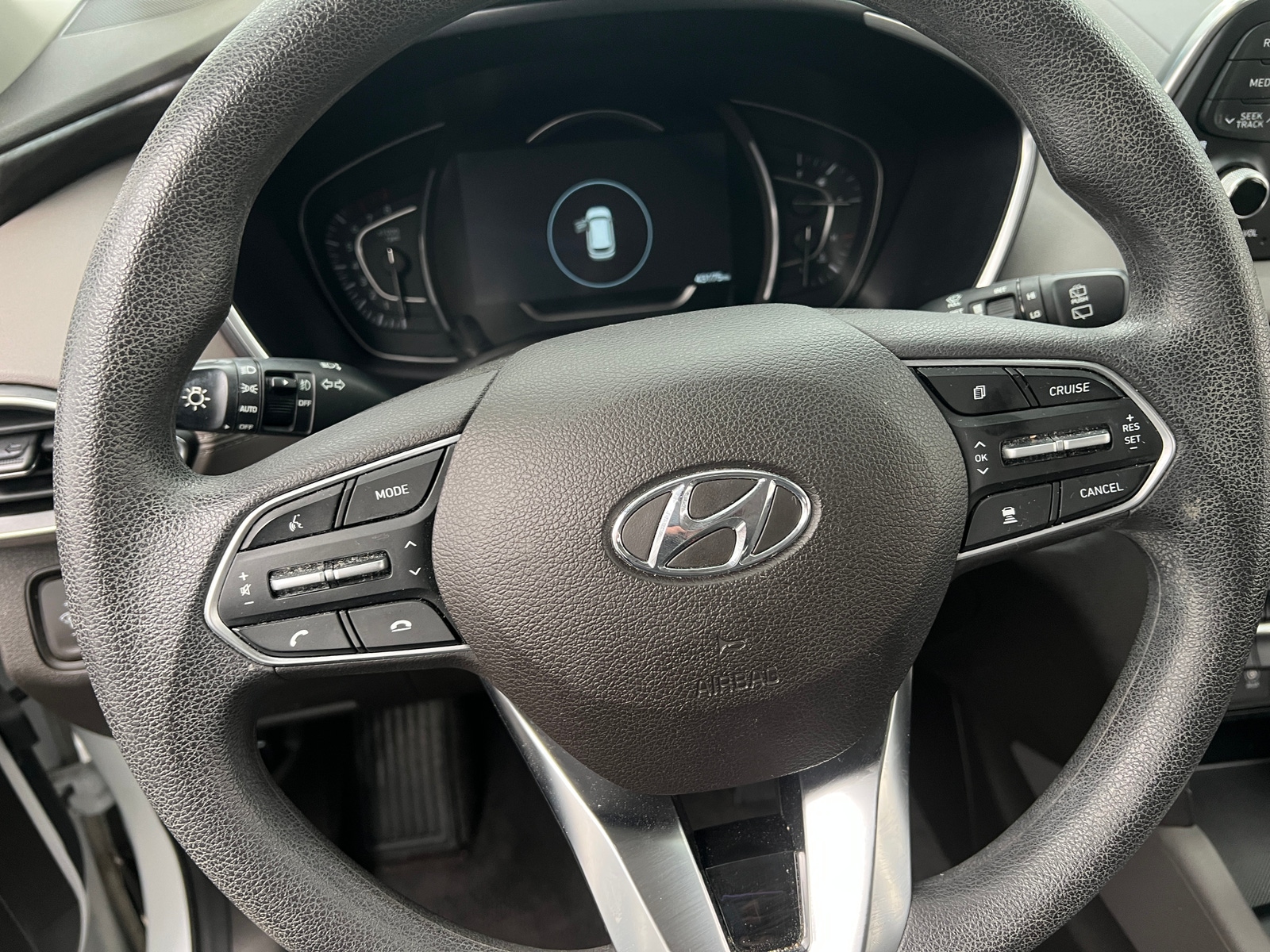 Thumbnail: 2019 Hyundai Santa Fe - 5