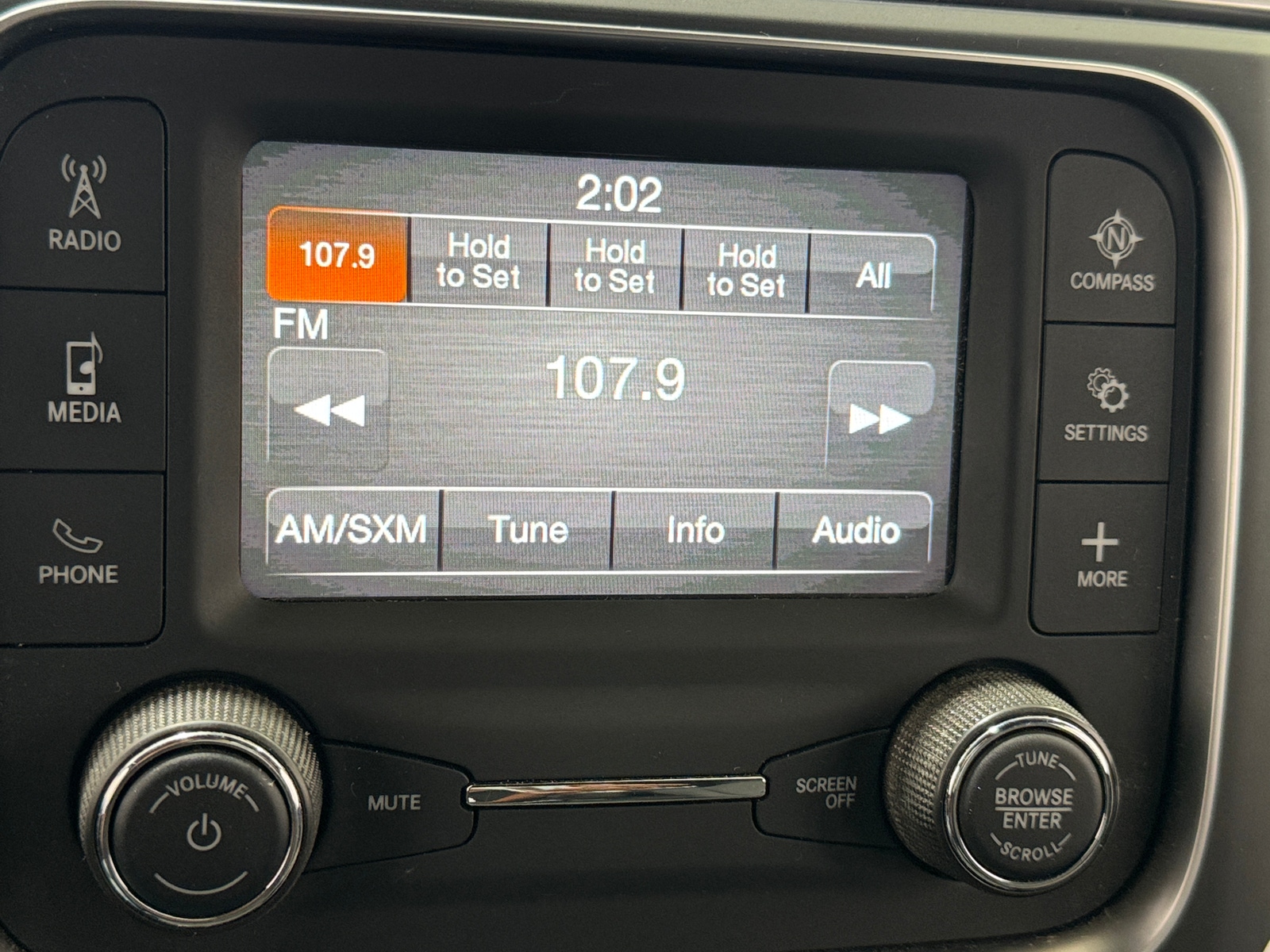 Thumbnail: 2022 RAM 1500 Classic - 4