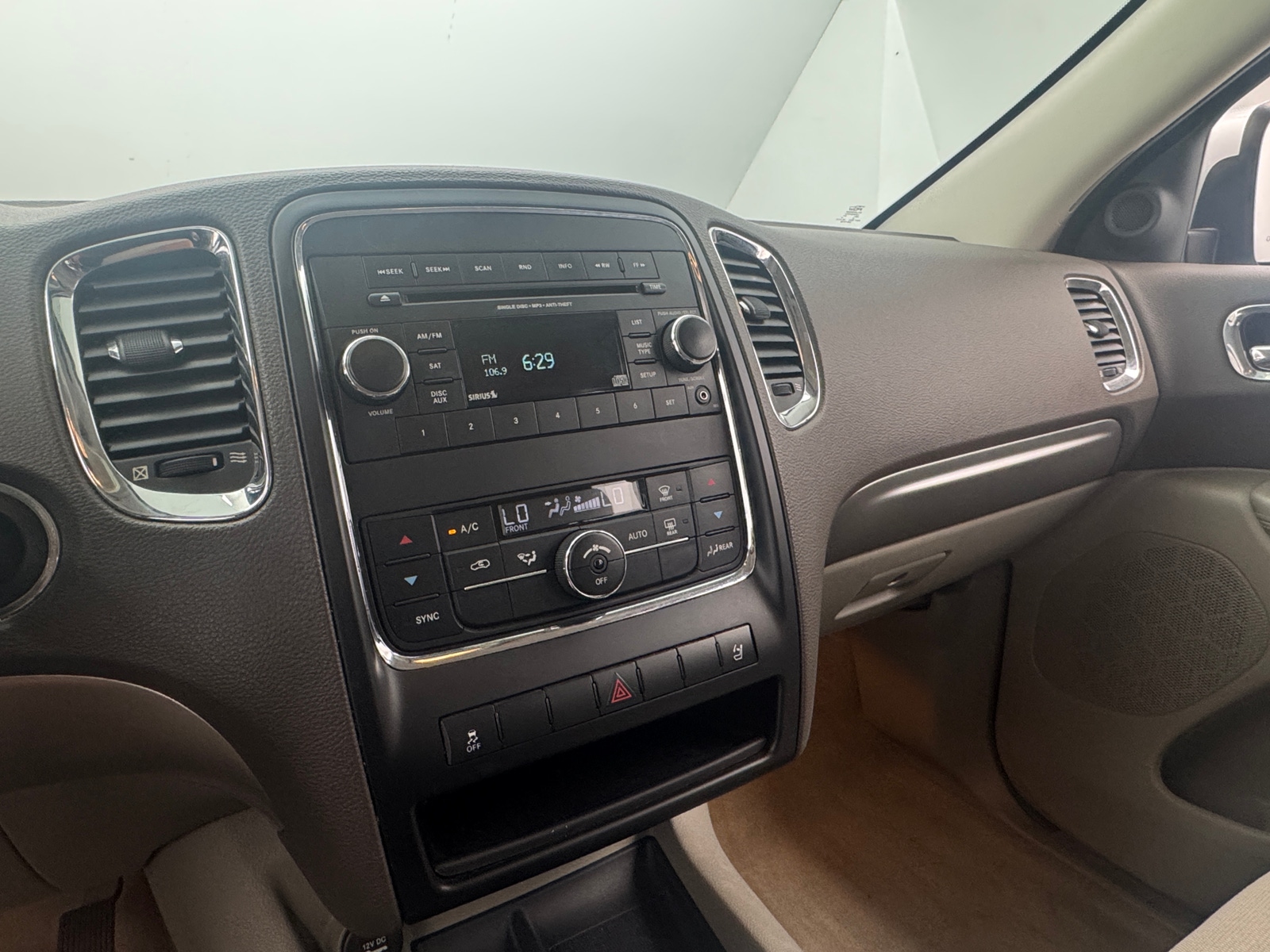 Thumbnail: 2012 Dodge Durango - 4