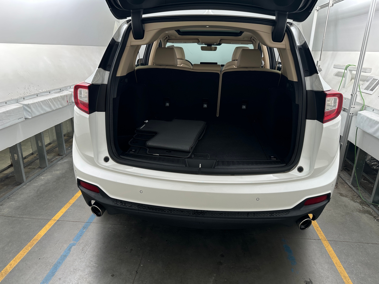 Thumbnail: 2021 Acura RDX - 6