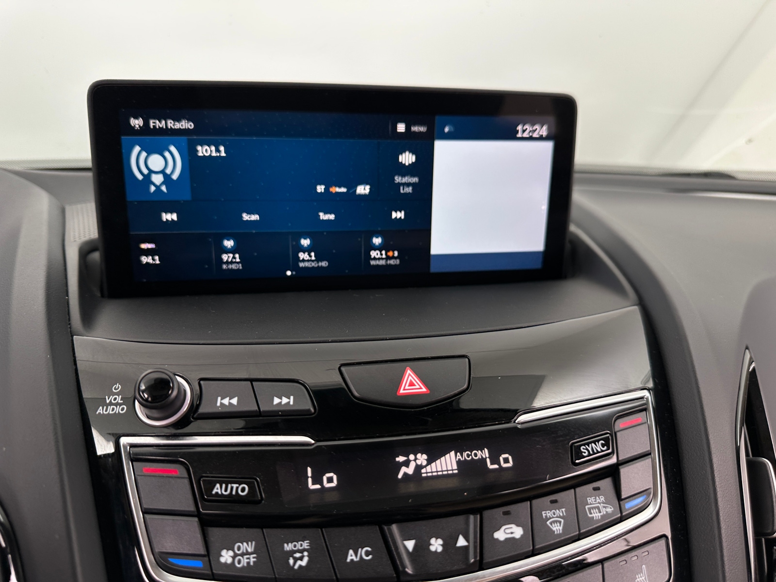 Thumbnail: 2021 Acura RDX - 3
