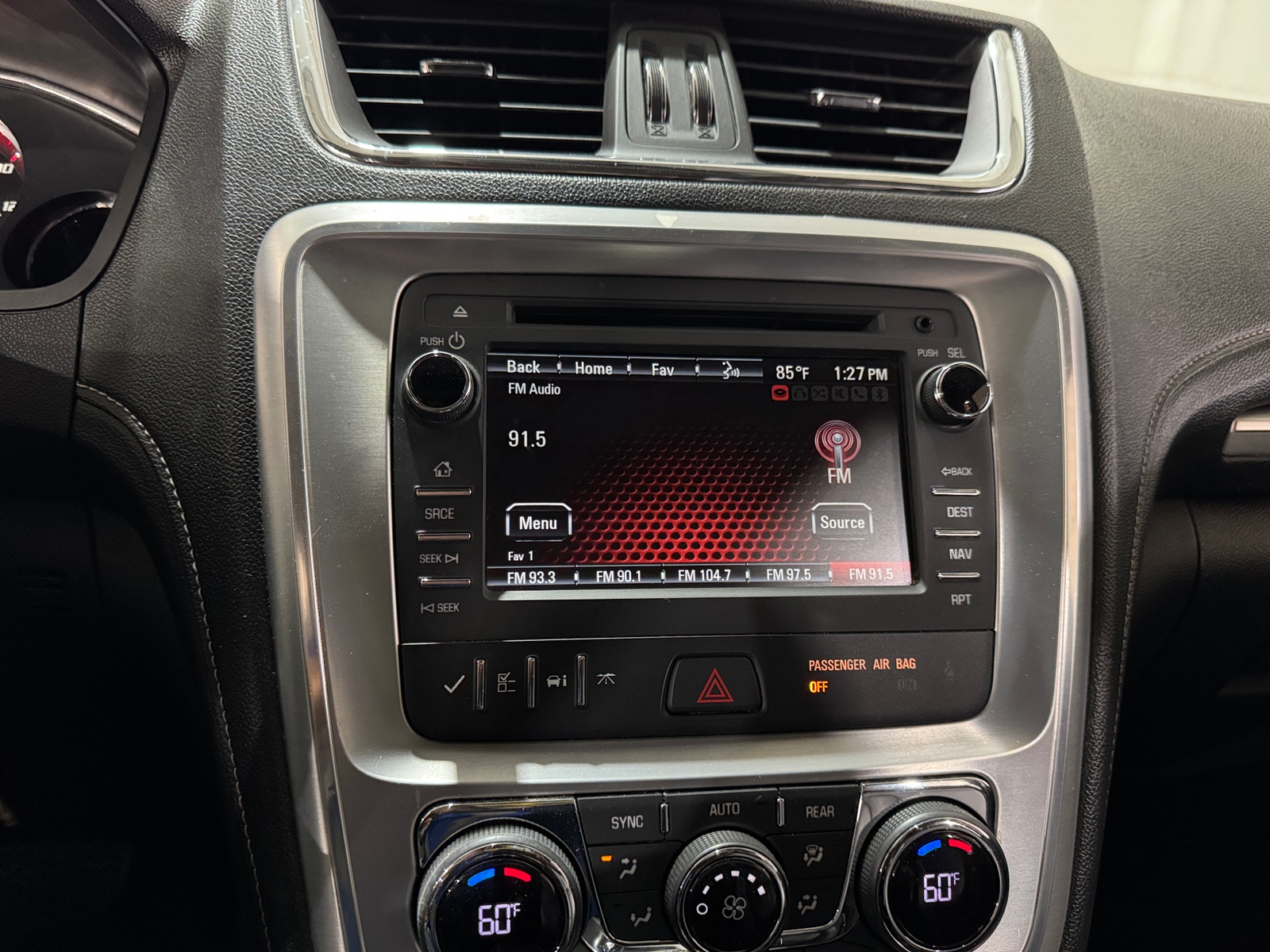 Thumbnail: 2015 GMC Acadia - 3