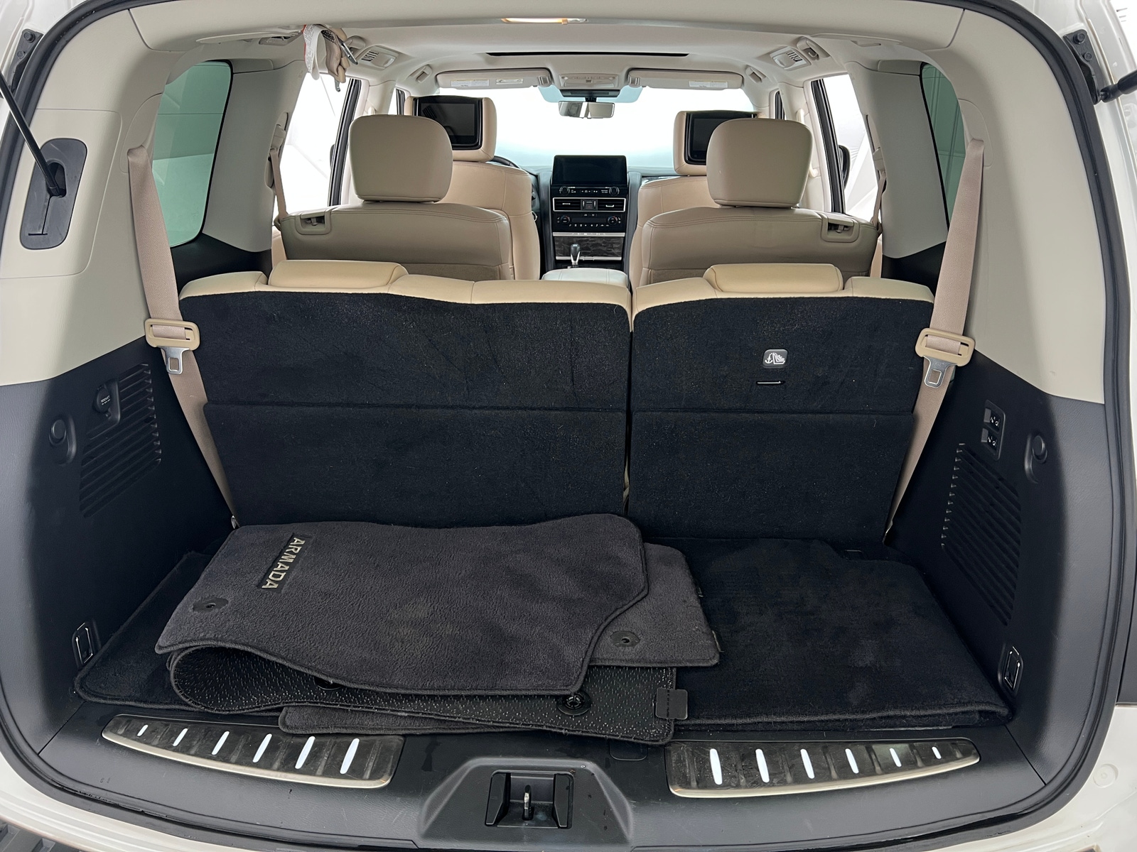 Thumbnail: 2021 Nissan Armada - 6