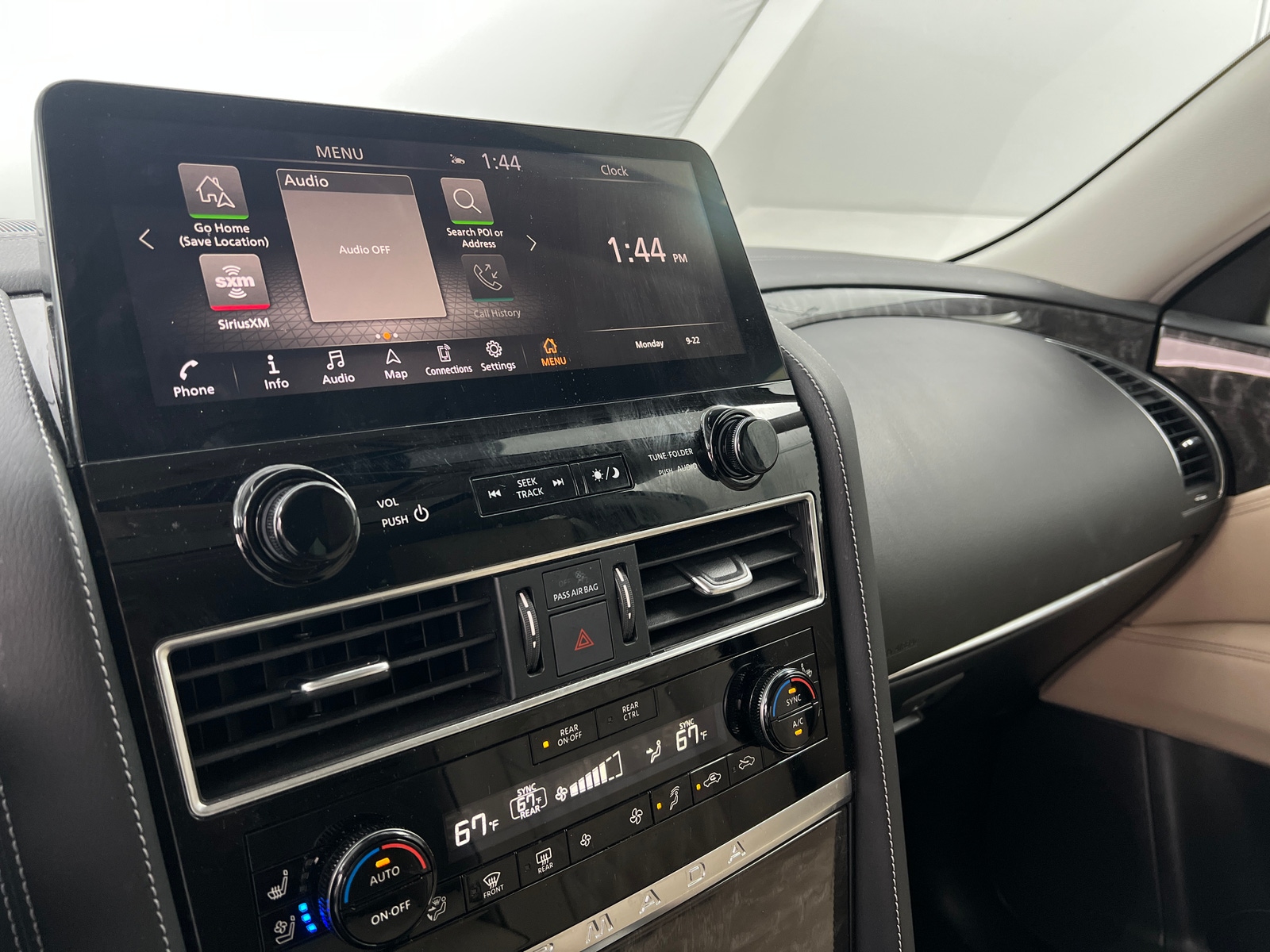 Thumbnail: 2021 Nissan Armada - 3