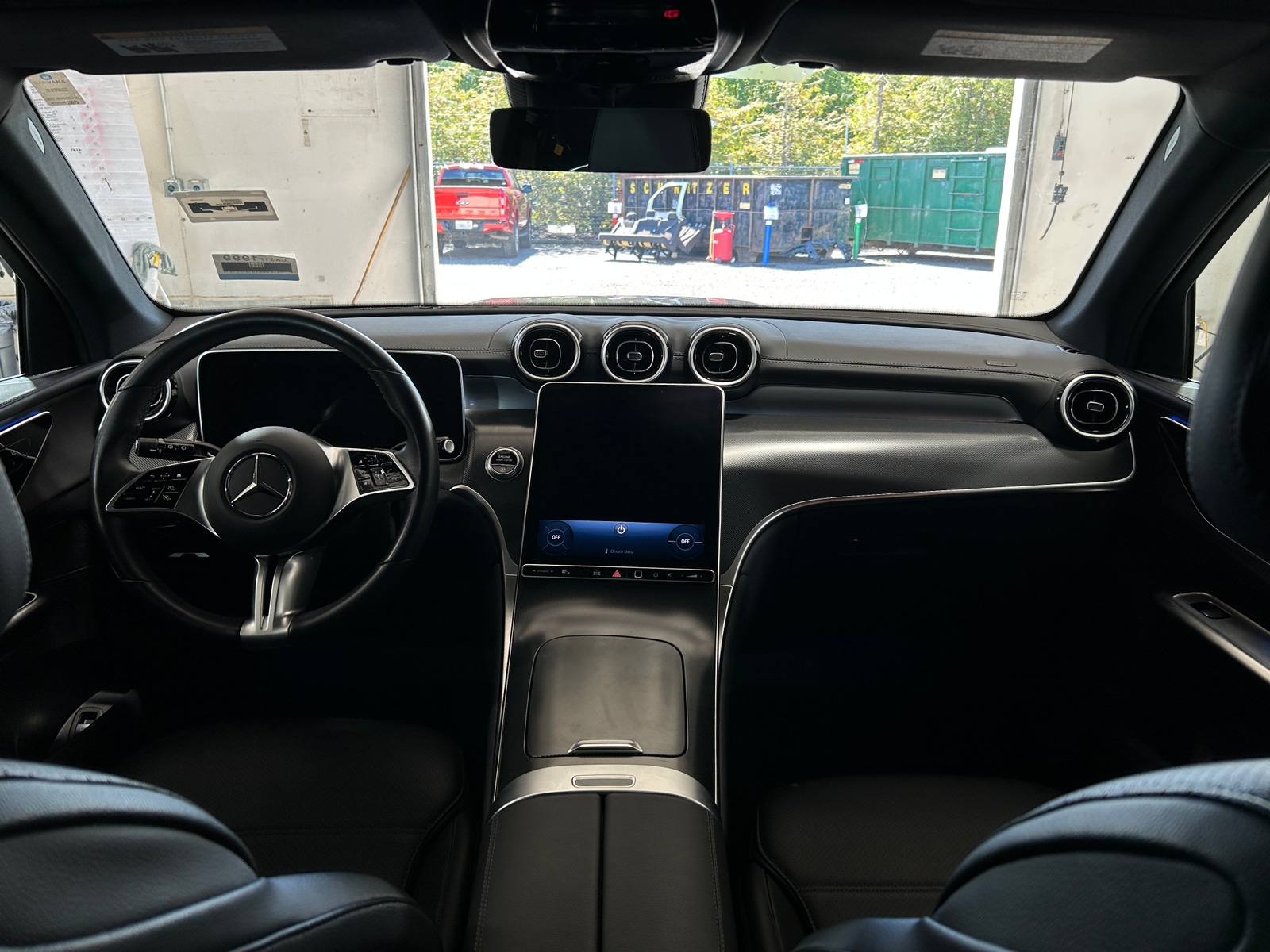 Thumbnail: 2024 Mercedes-Benz GLC - 2