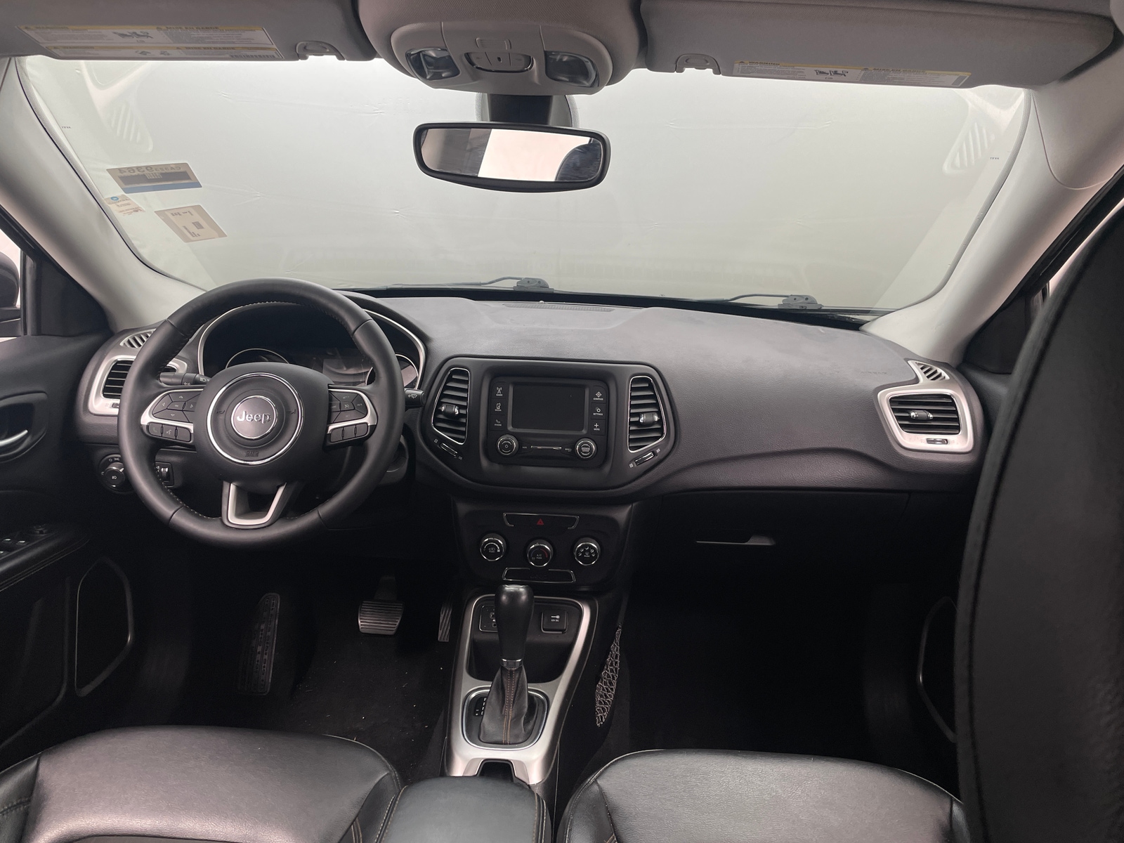 Thumbnail: 2018 Jeep Compass - 3