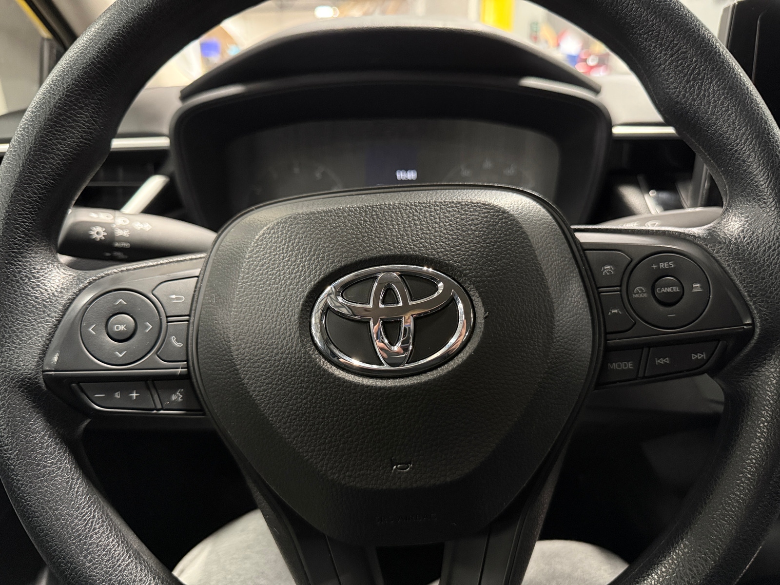 Thumbnail: 2025 Toyota Corolla - 5