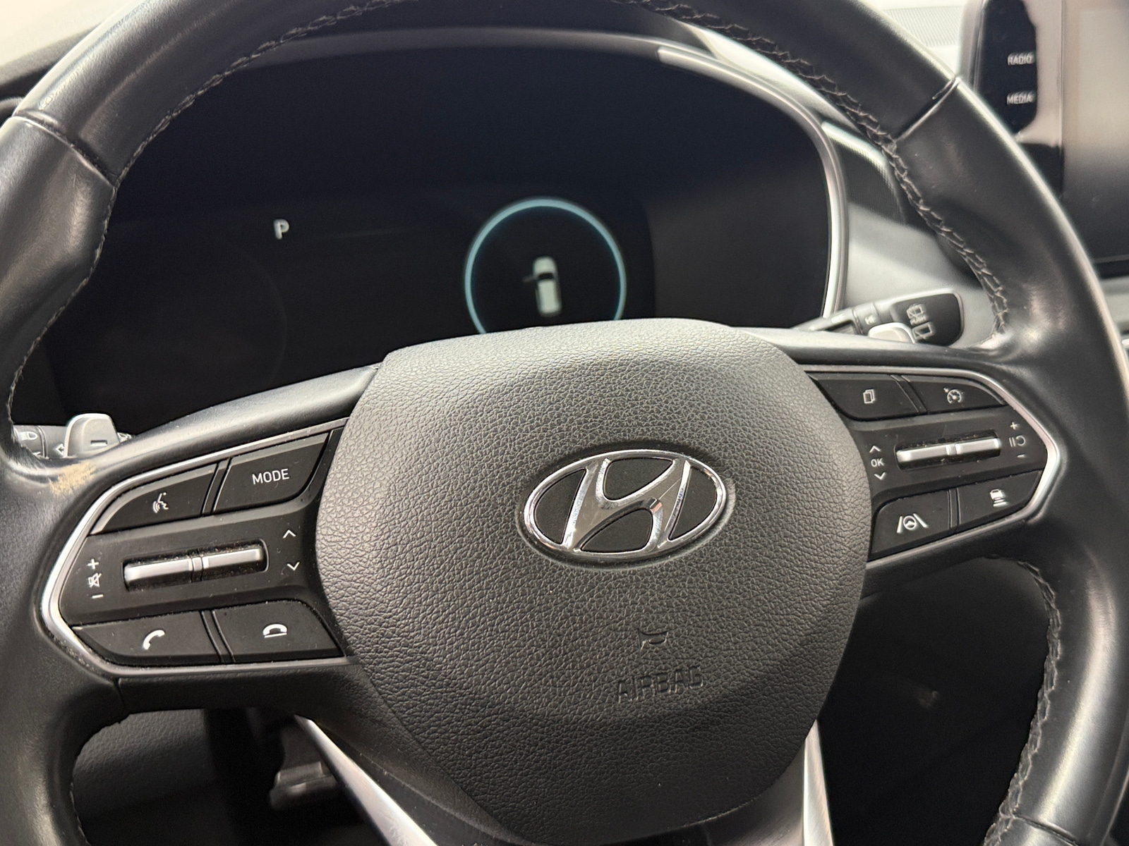 Thumbnail: 2022 Hyundai Santa Fe - 5