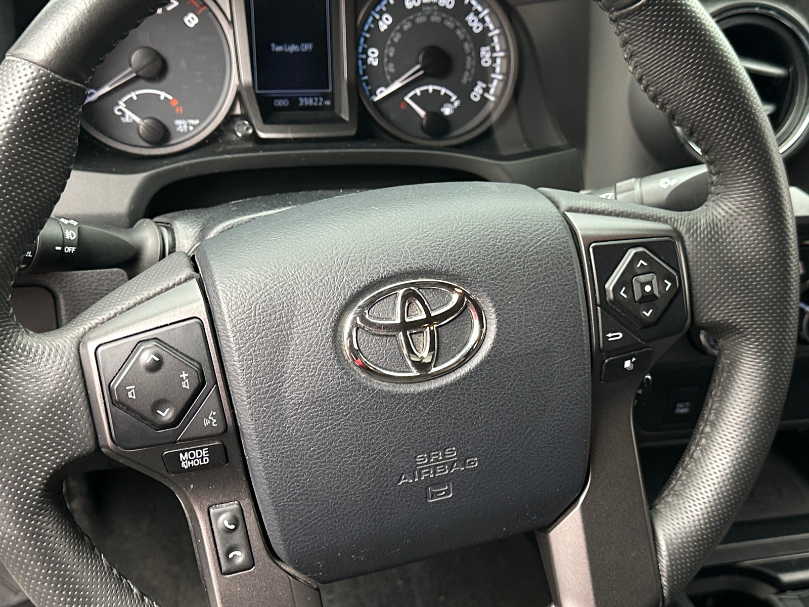 Thumbnail: 2017 Toyota Tacoma - 5
