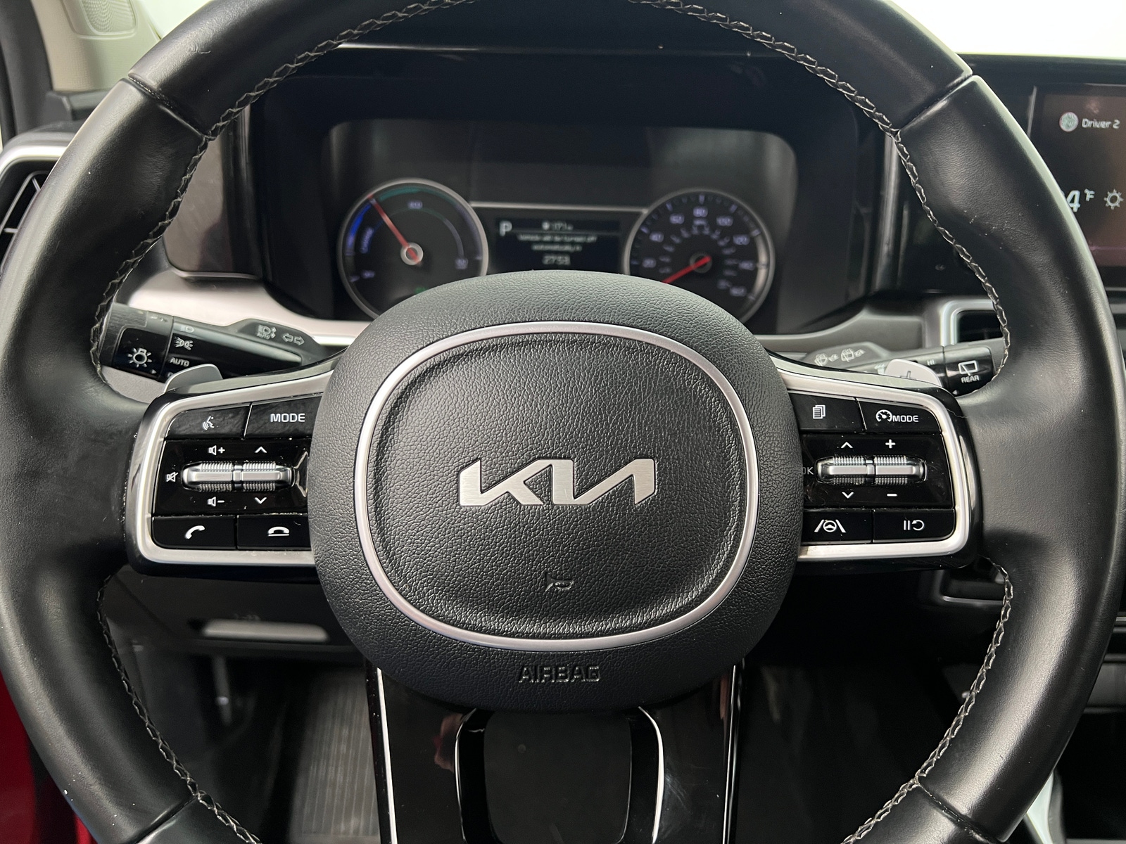 Thumbnail: 2022 Kia Sorento - 4