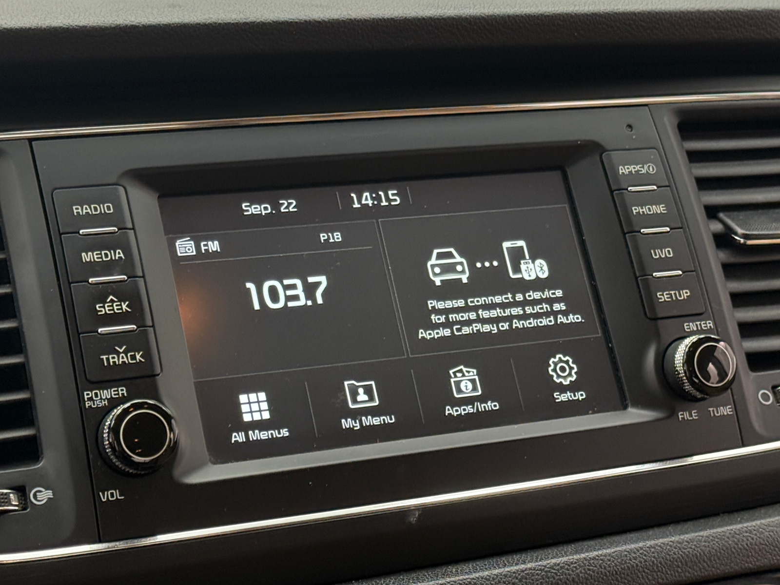 Thumbnail: 2017 Kia Sedona - 3