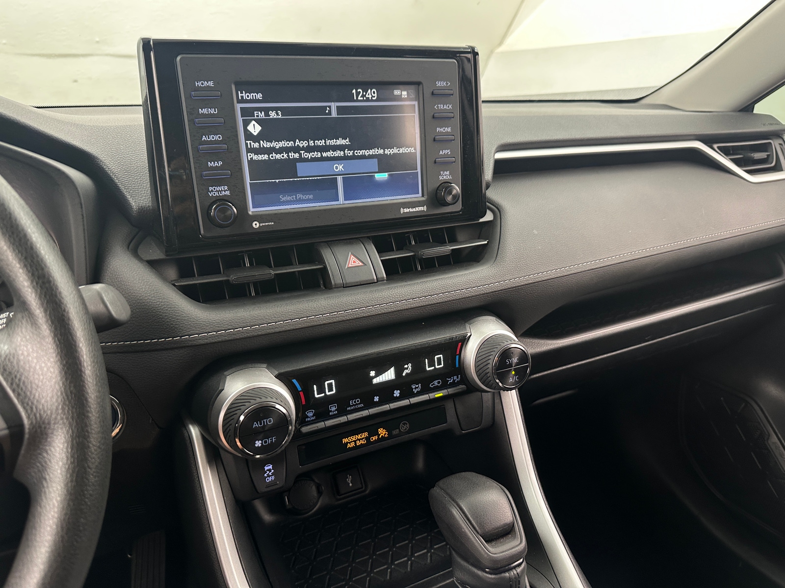 Thumbnail: 2021 Toyota RAV4 - 4