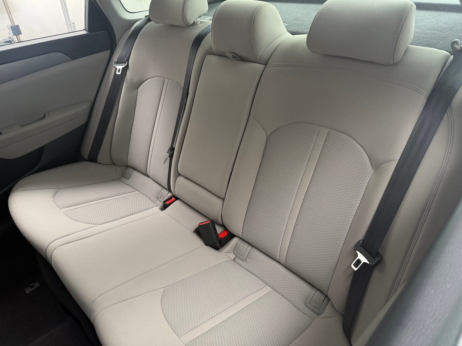 Thumbnail: 2016 Hyundai Sonata - 6