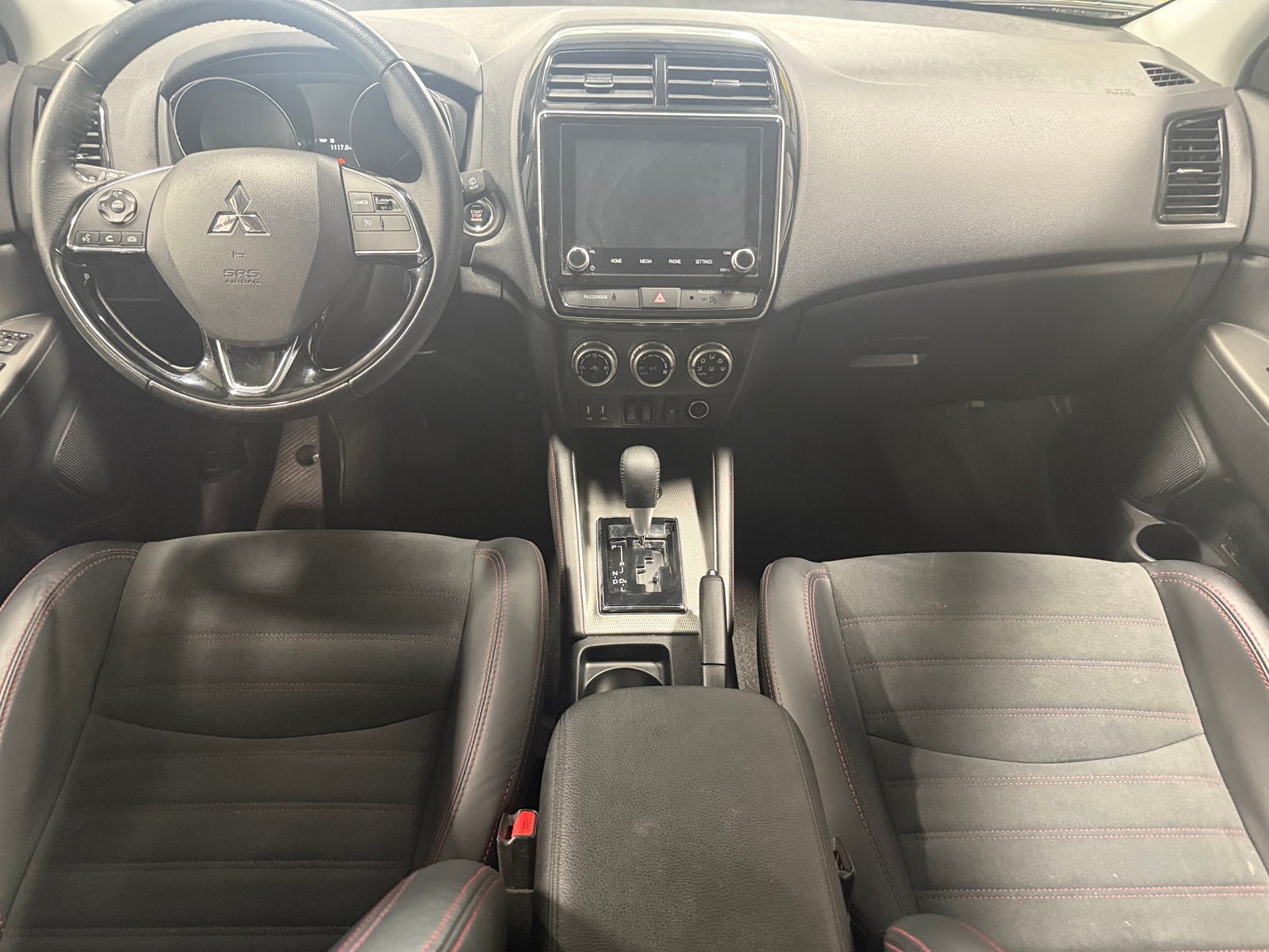 Thumbnail: 2024 Mitsubishi Outlander Sport - 3