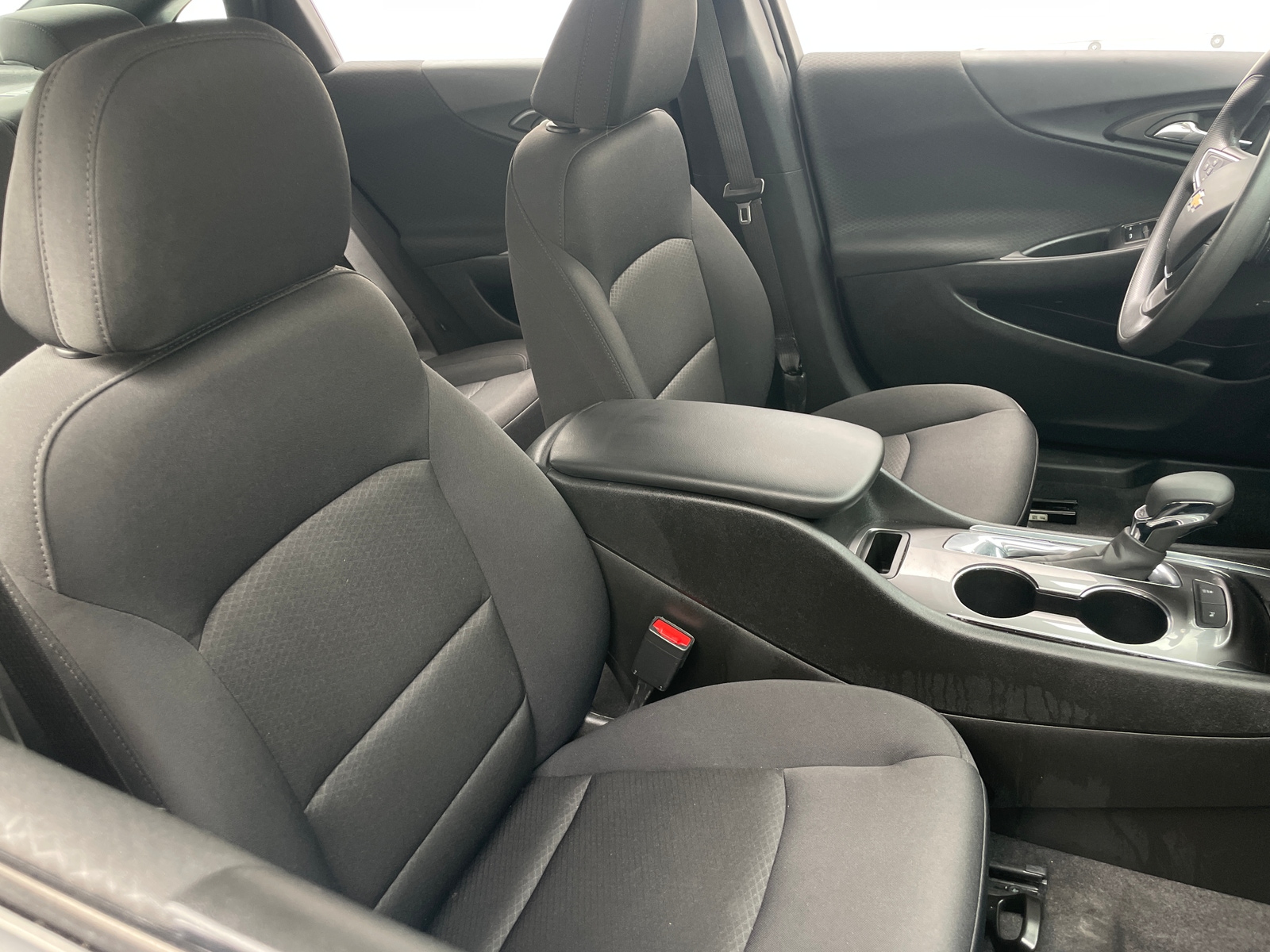 Thumbnail: 2021 Chevrolet Malibu - 2