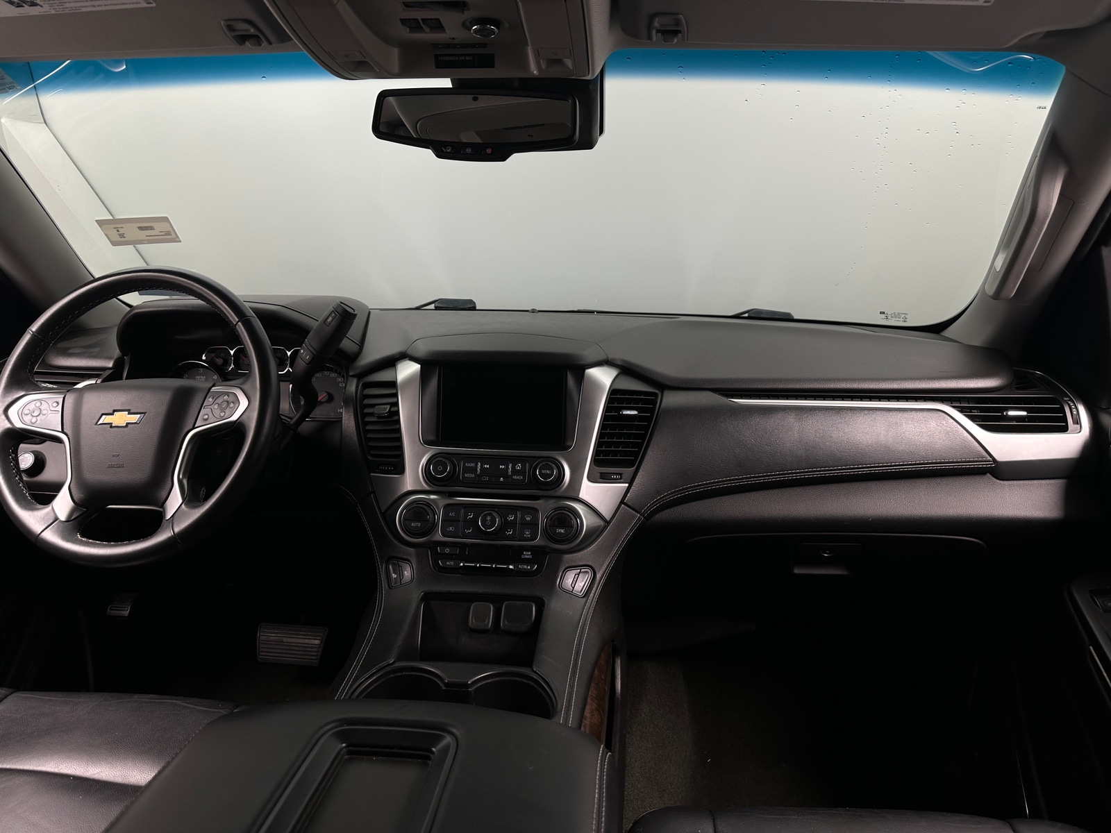 Thumbnail: 2016 Chevrolet Tahoe - 2