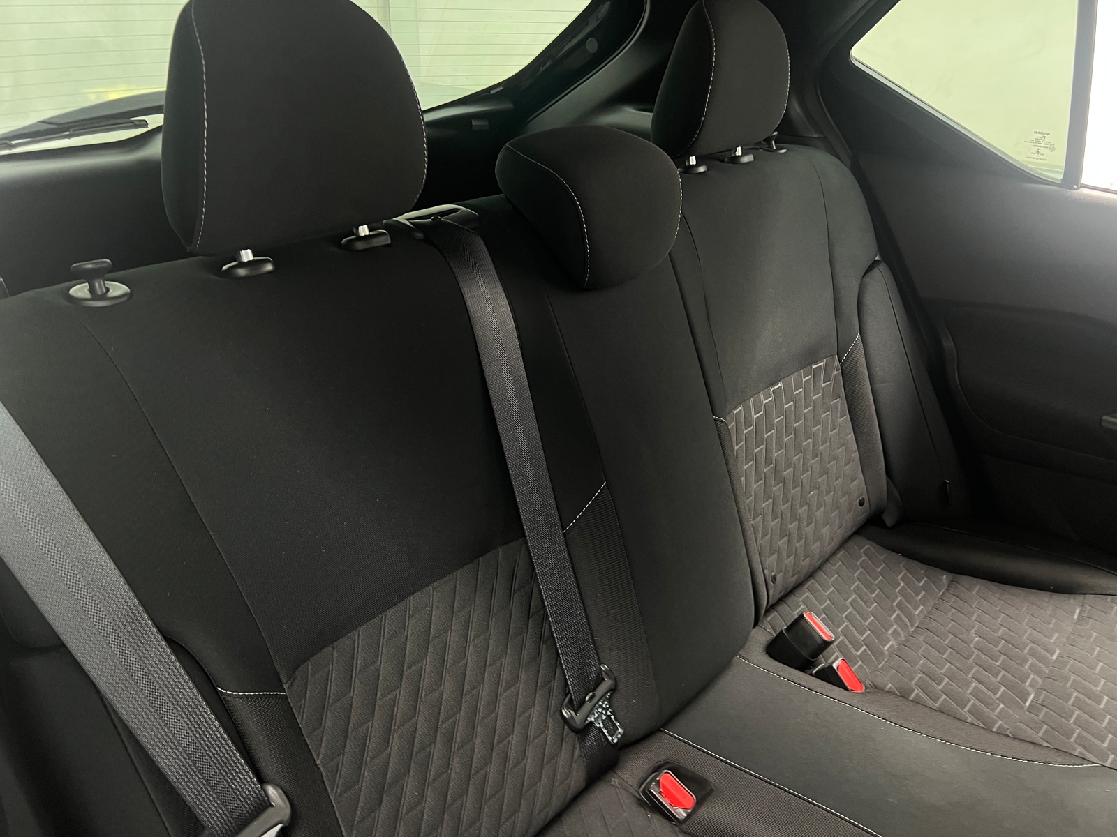 Thumbnail: 2021 Nissan Kicks - 6