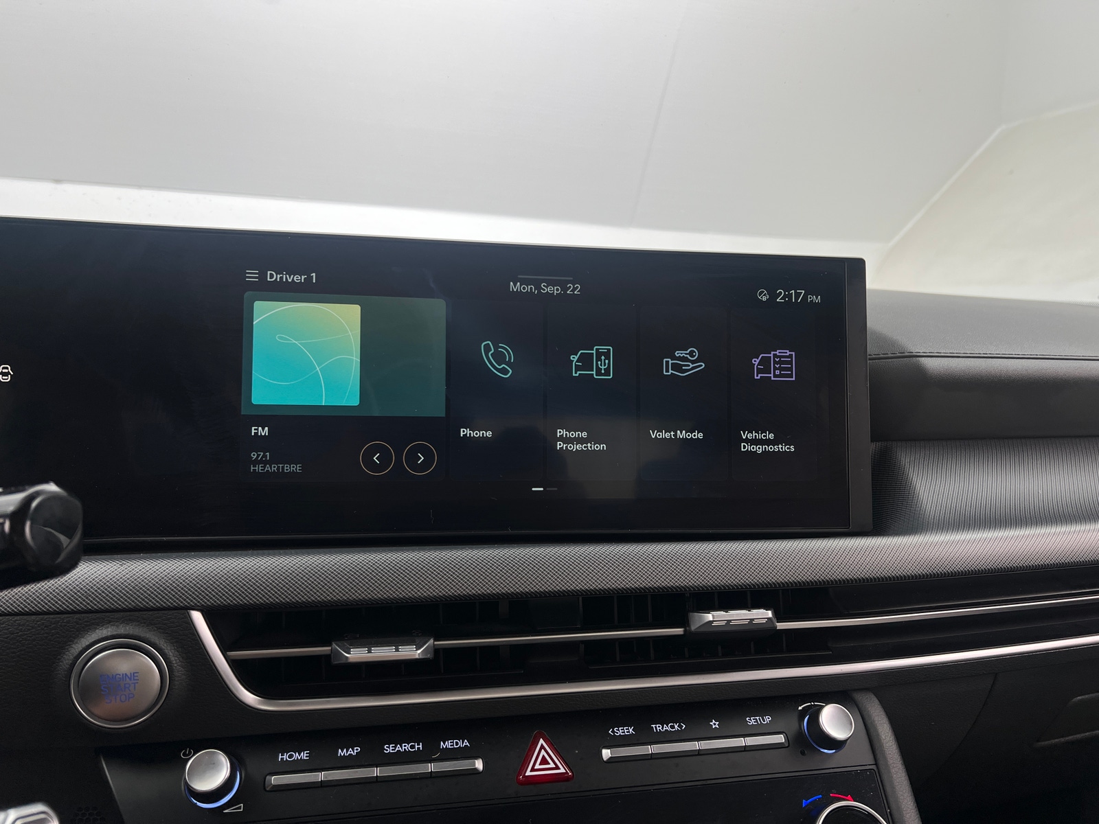 Thumbnail: 2025 Hyundai Sonata - 4