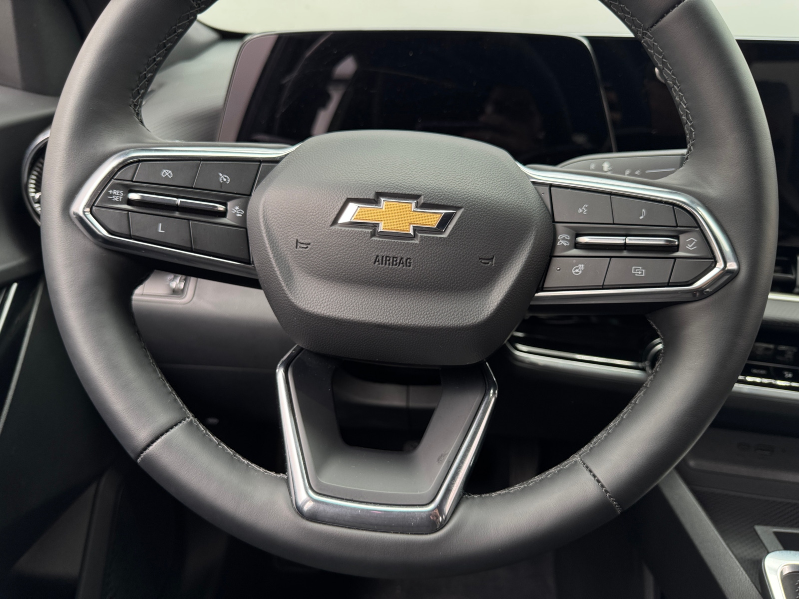 Thumbnail: 2025 Chevrolet Equinox - 5