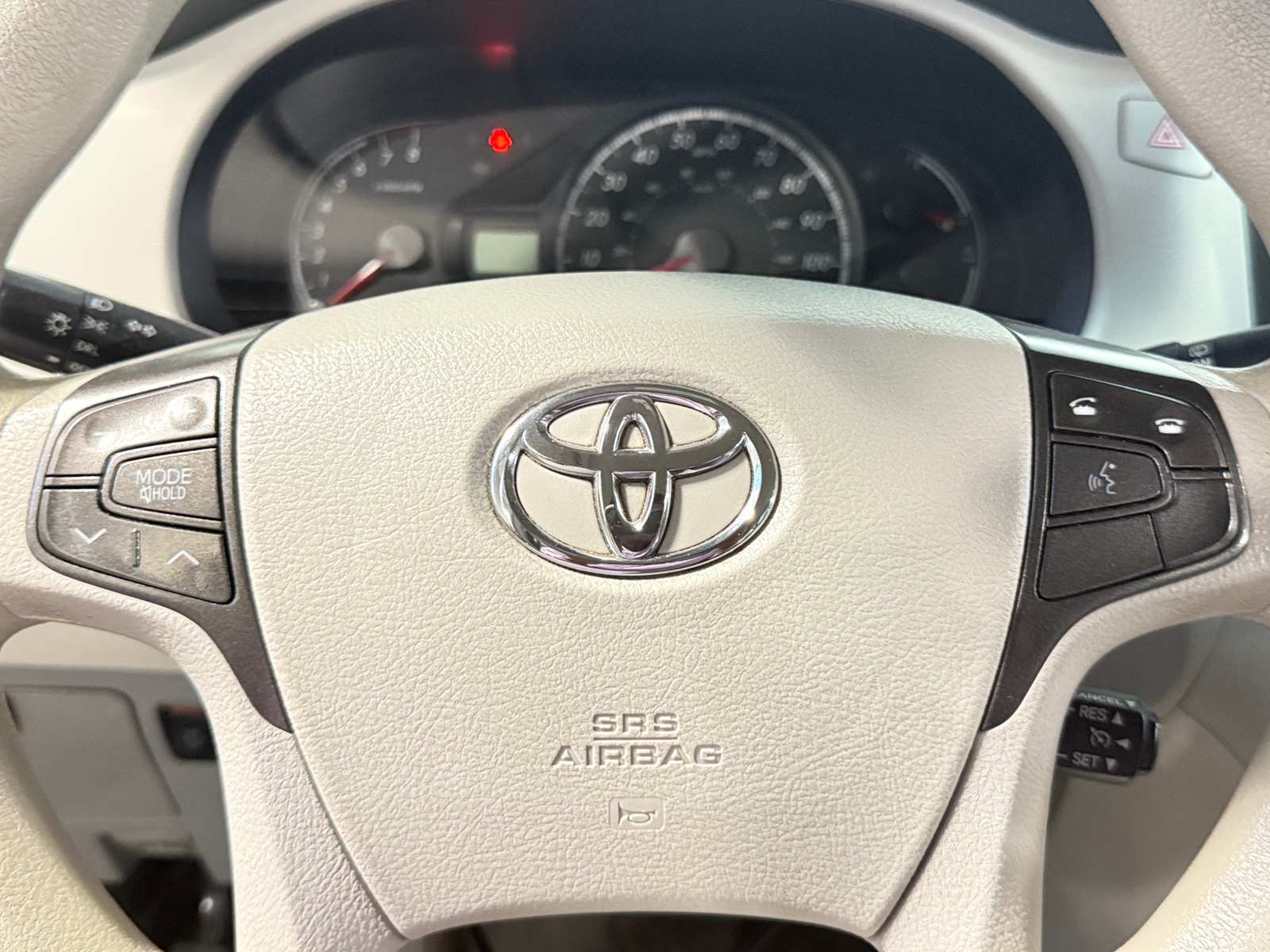 Thumbnail: 2013 Toyota Sienna - 5