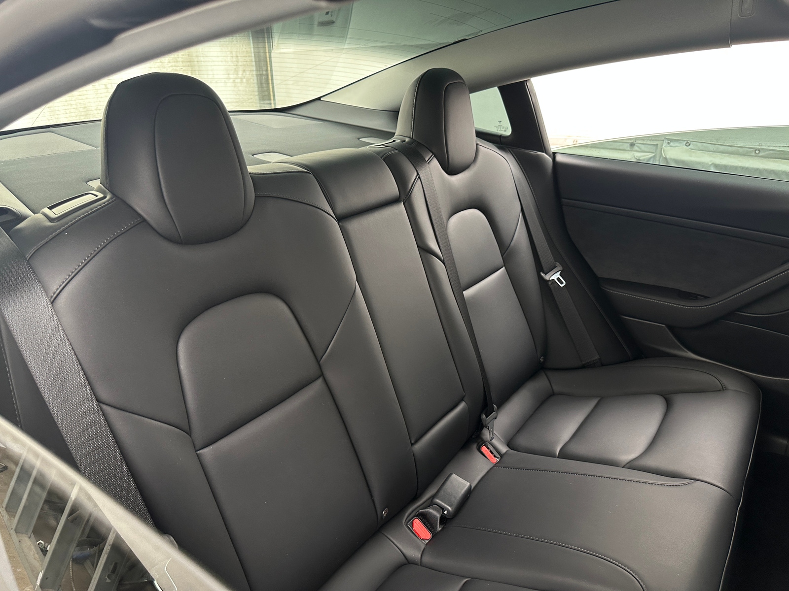 Thumbnail: 2021 Tesla Model 3 - 4