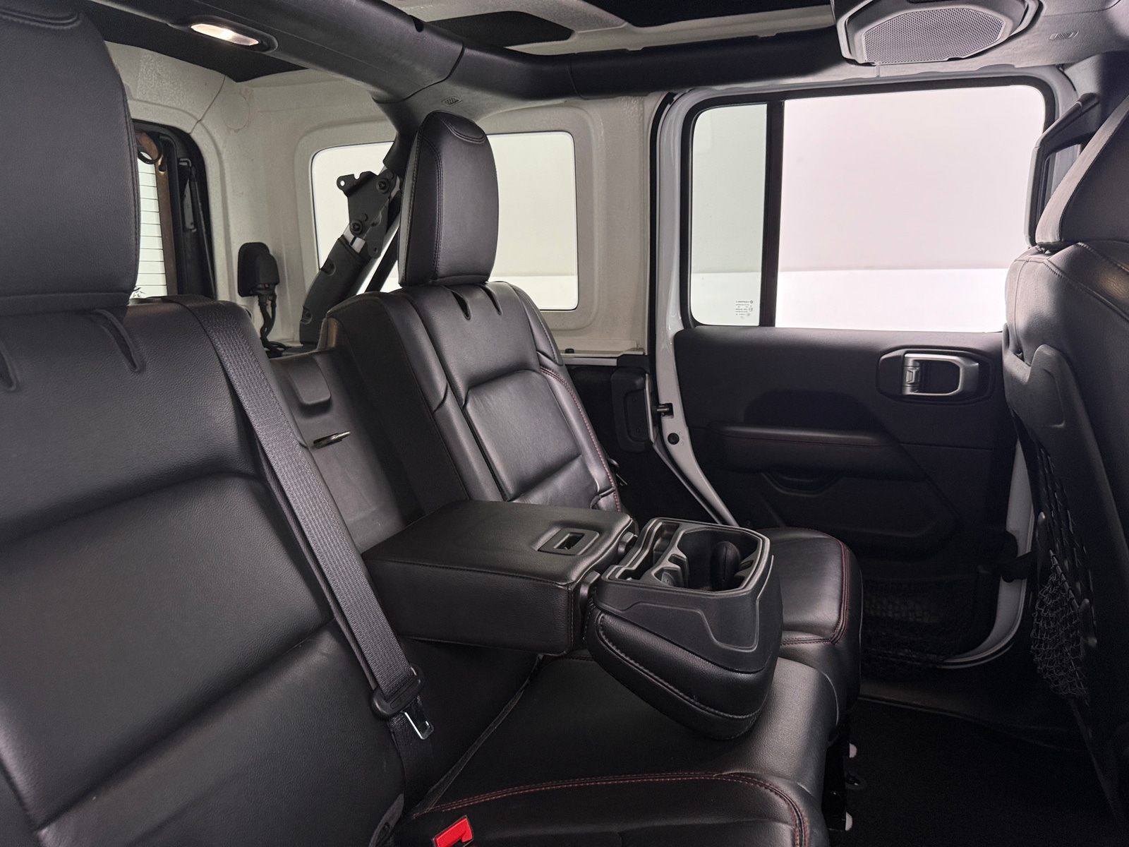 Thumbnail: 2020 Jeep Wrangler - 5