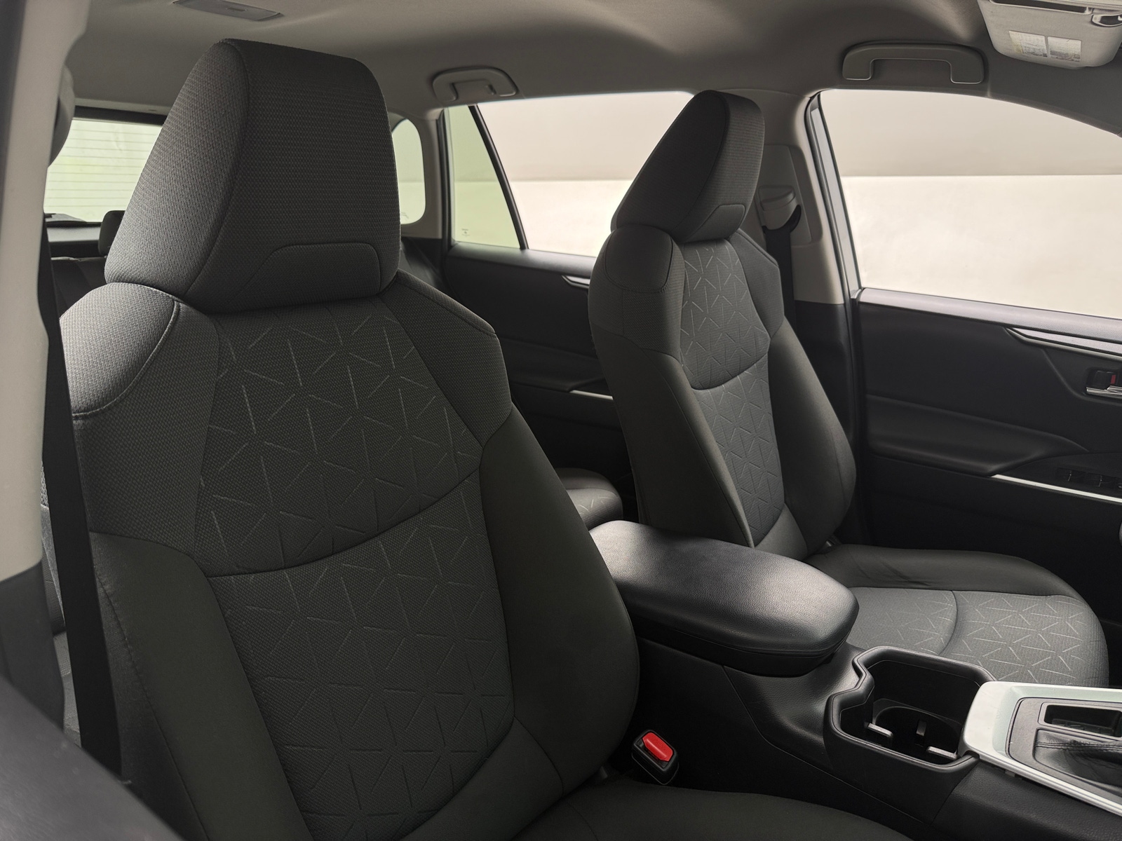 Thumbnail: 2022 Toyota RAV4 - 2