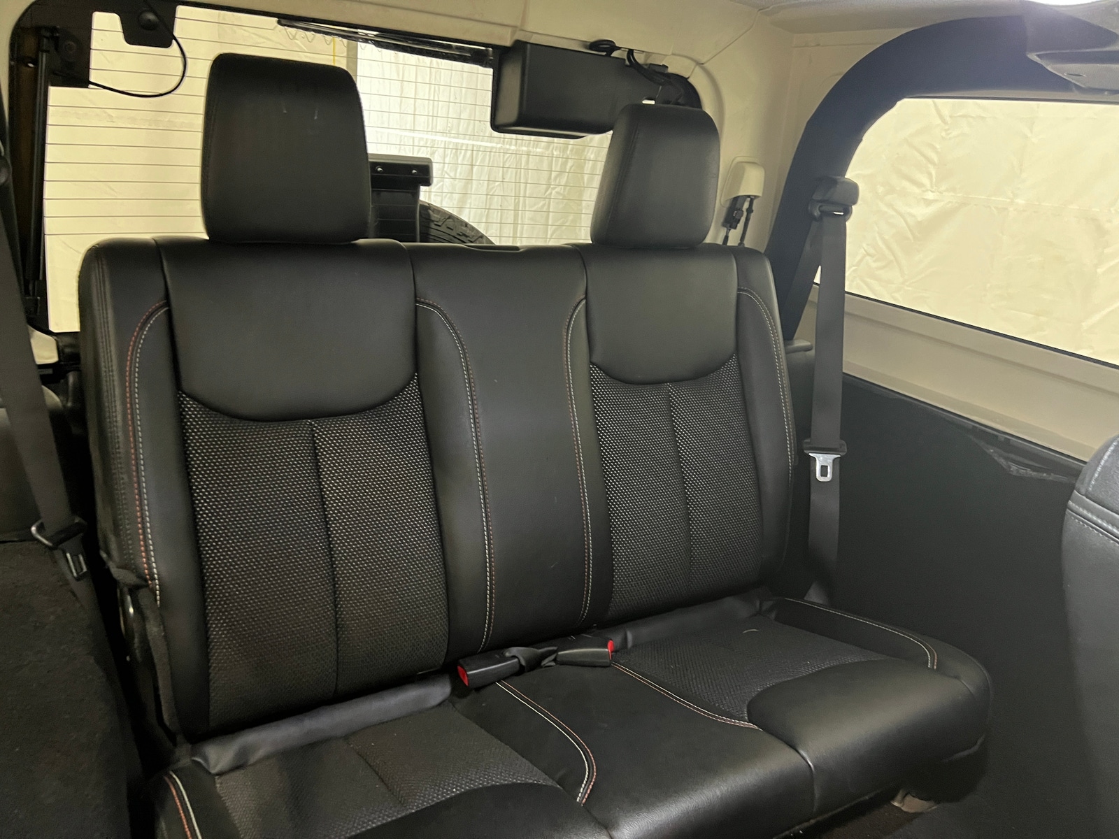 Thumbnail: 2017 Jeep Wrangler - 5