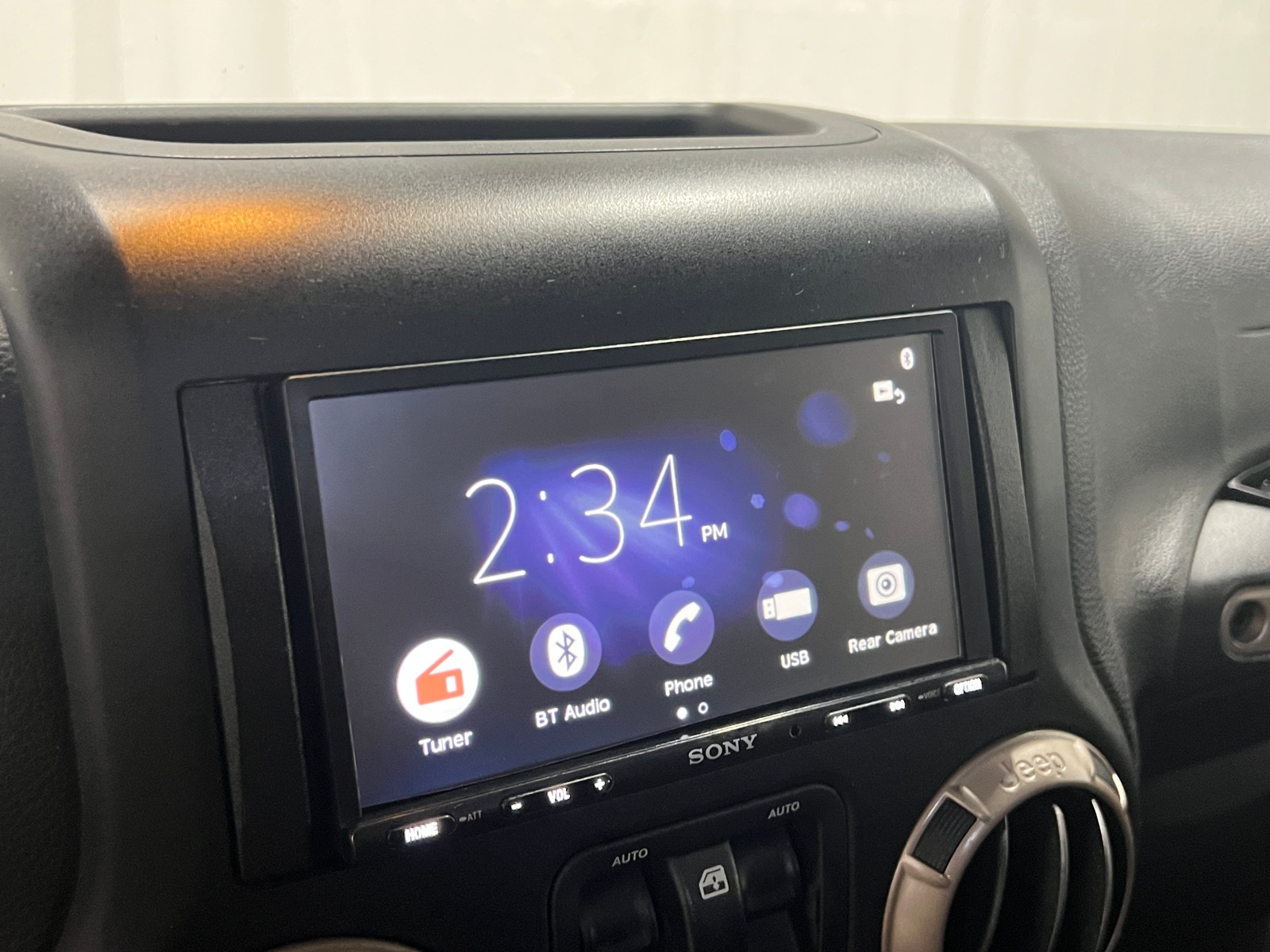Thumbnail: 2017 Jeep Wrangler - 3
