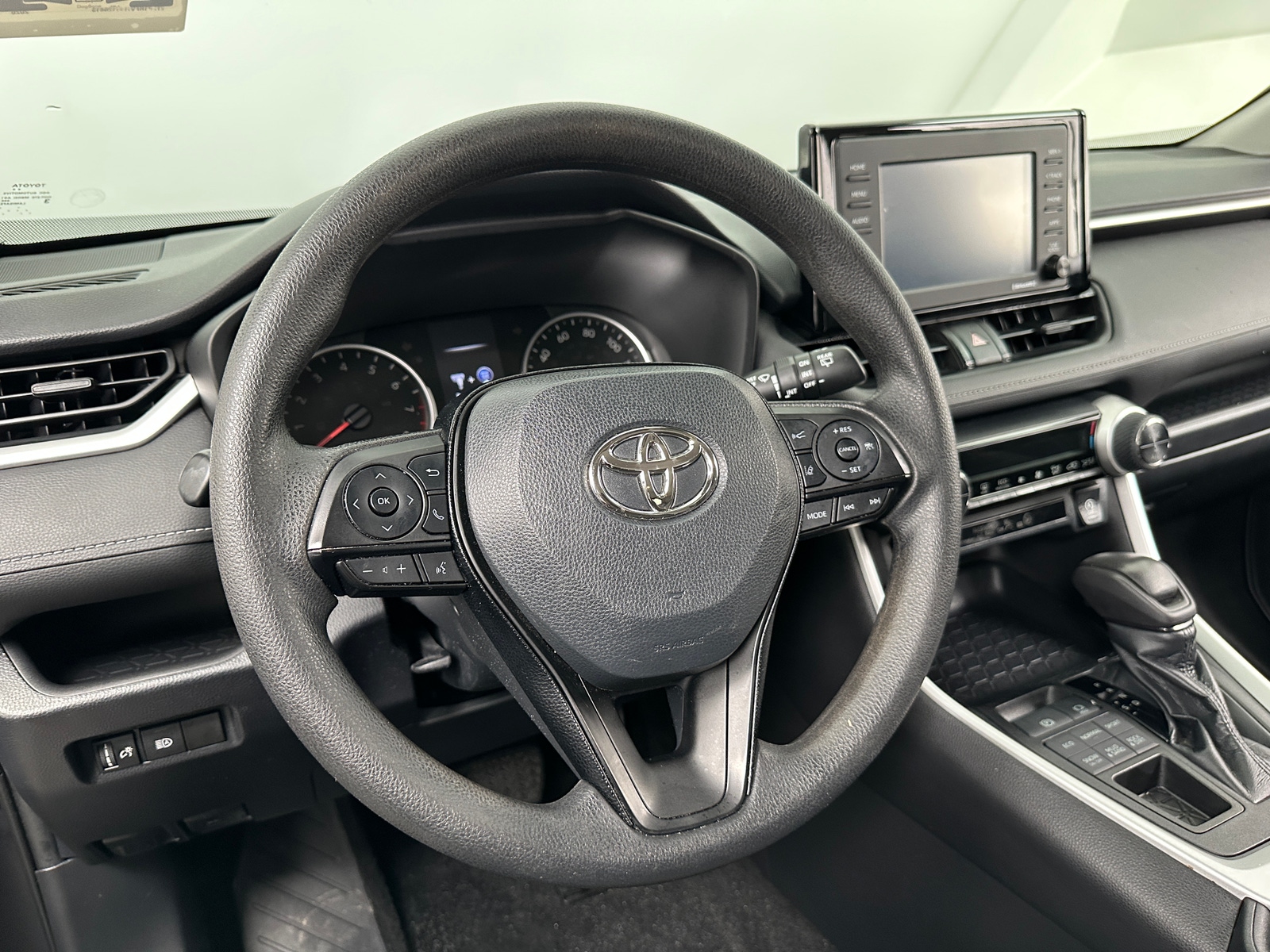 Thumbnail: 2020 Toyota RAV4 - 5
