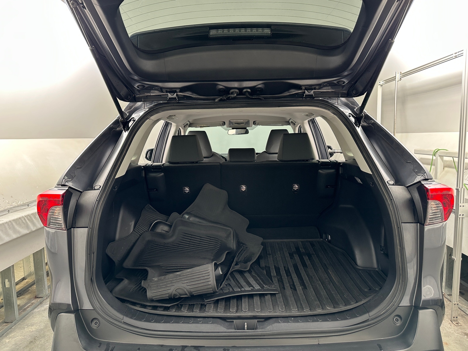 Thumbnail: 2020 Toyota RAV4 - 7