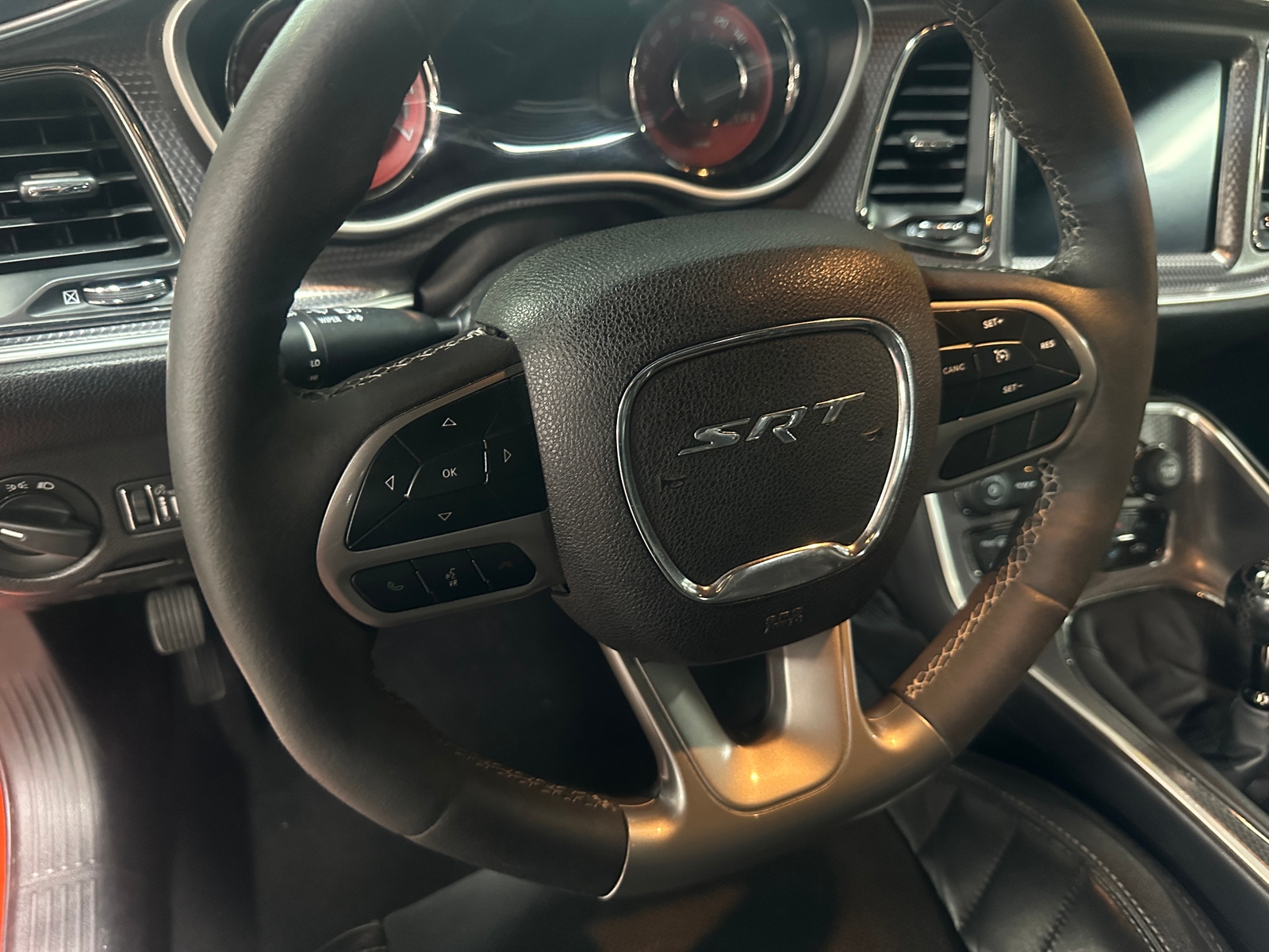 Thumbnail: 2019 Dodge Challenger - 4