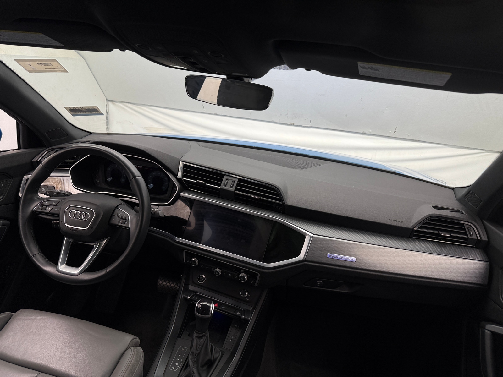 Thumbnail: 2022 Audi Q3 - 2