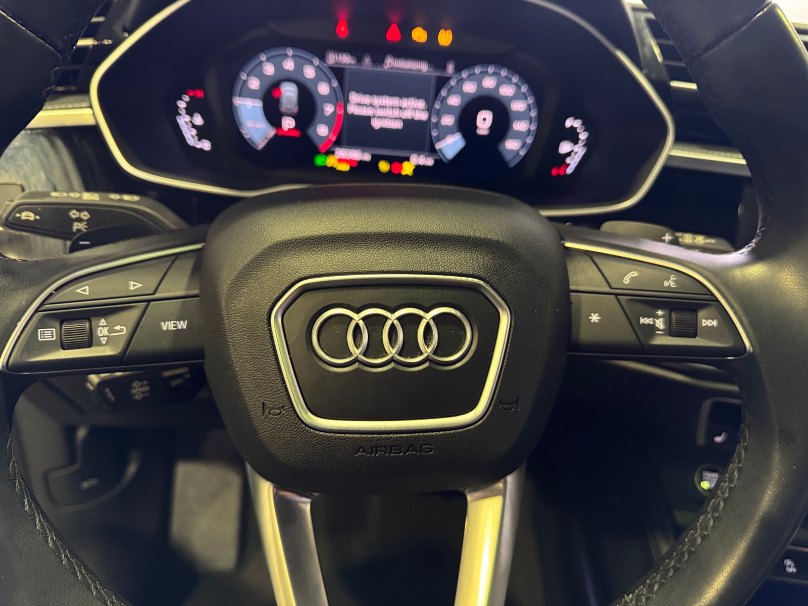 Thumbnail: 2022 Audi Q3 - 4