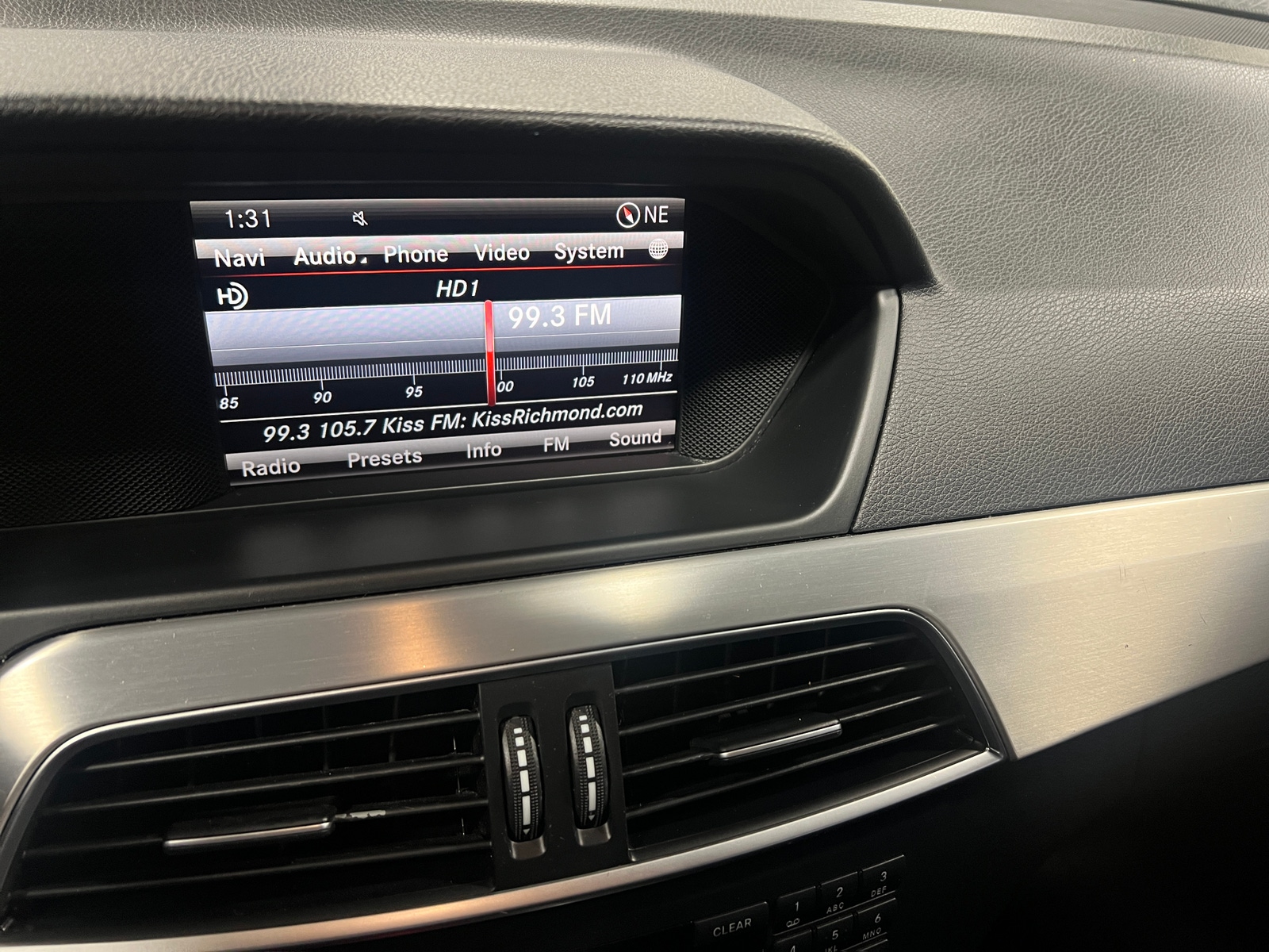 Thumbnail: 2013 Mercedes-Benz C-Class - 3