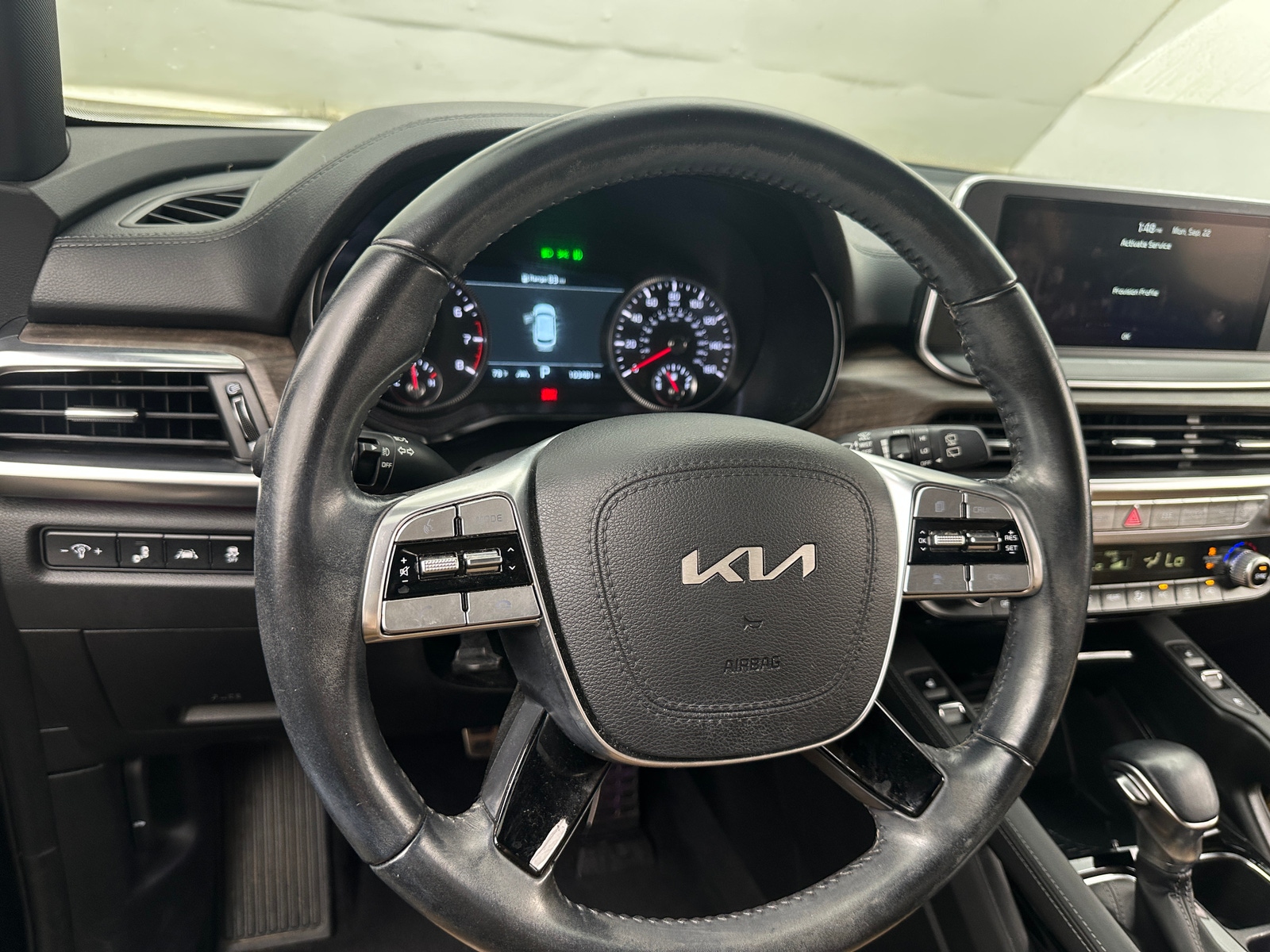 Thumbnail: 2022 Kia Telluride - 4