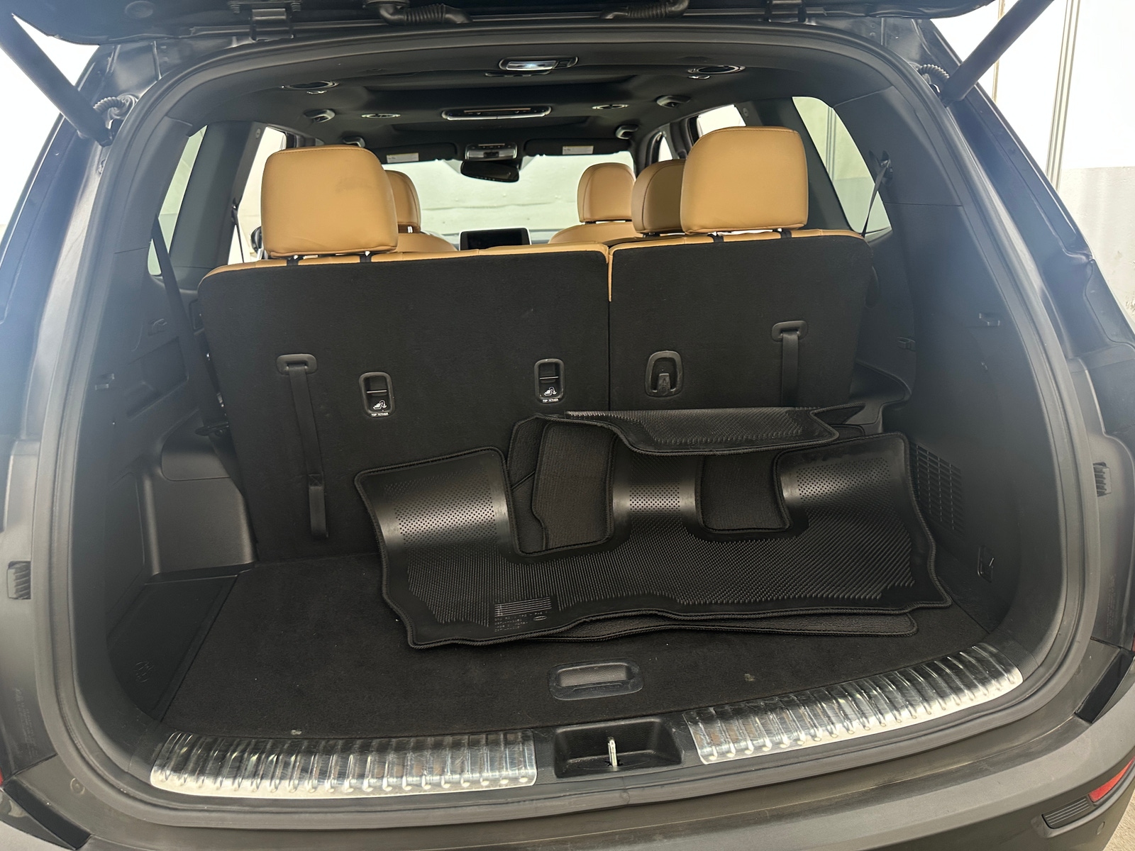 Thumbnail: 2022 Kia Telluride - 6