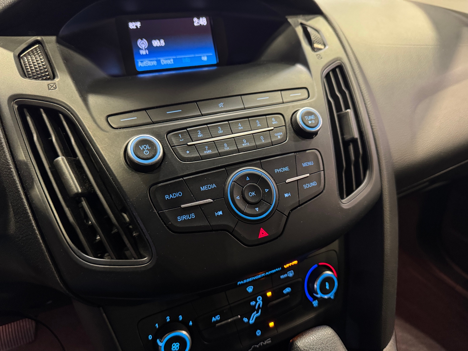Thumbnail: 2018 Ford Focus - 4