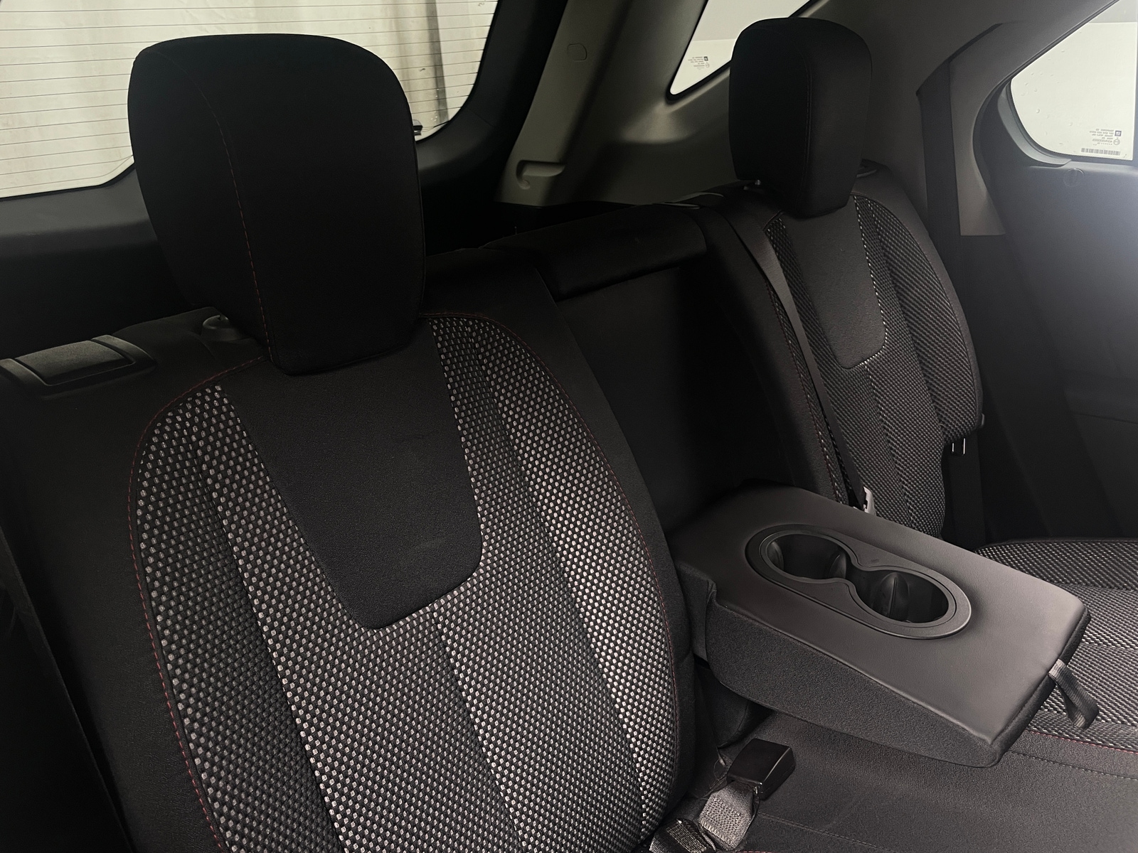 Thumbnail: 2016 Chevrolet Equinox - 6
