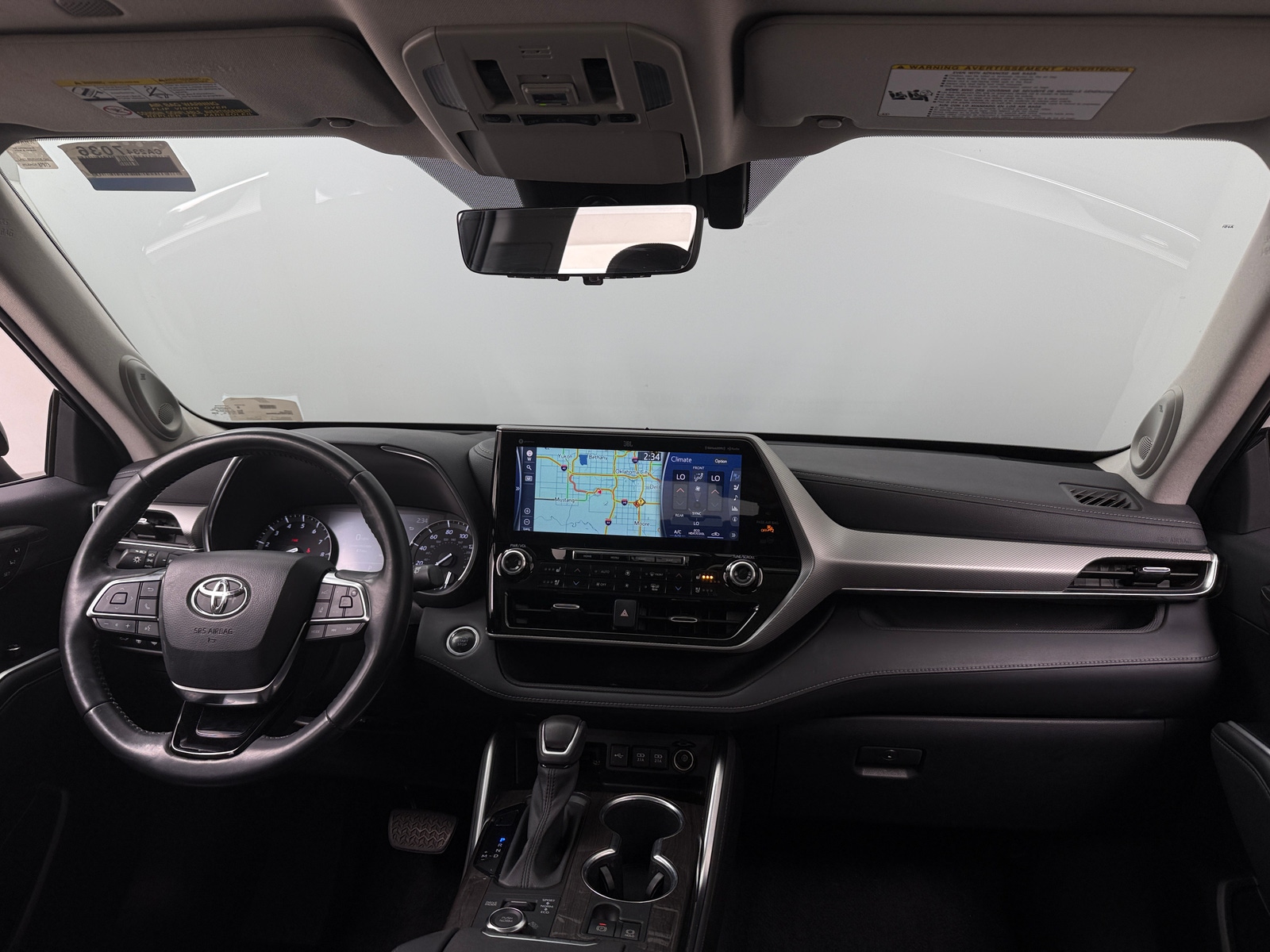 Thumbnail: 2020 Toyota Highlander - 2