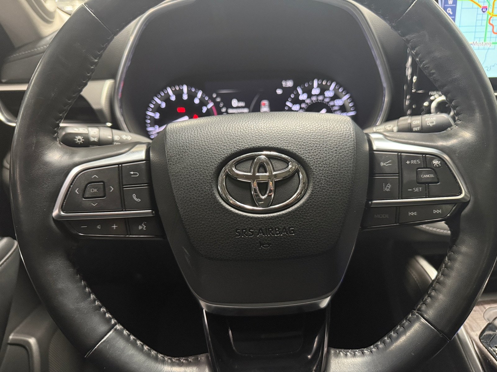 Thumbnail: 2020 Toyota Highlander - 4