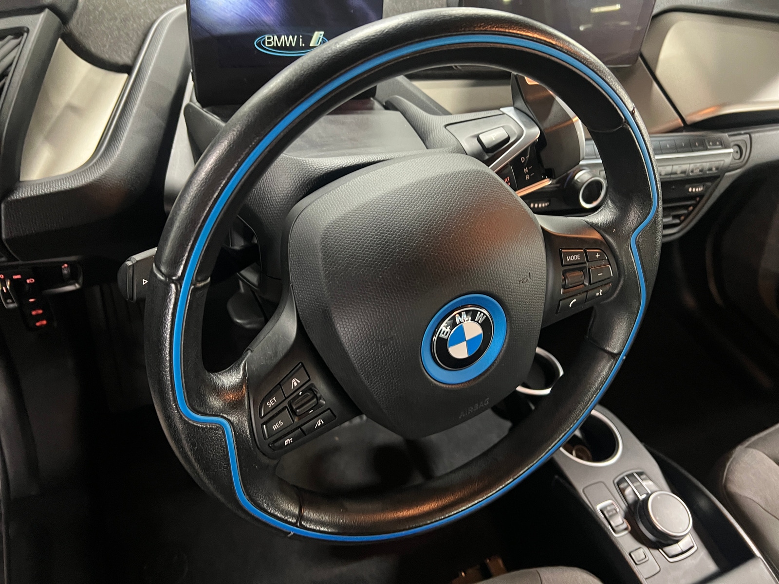 Thumbnail: 2018 BMW i3 - 5