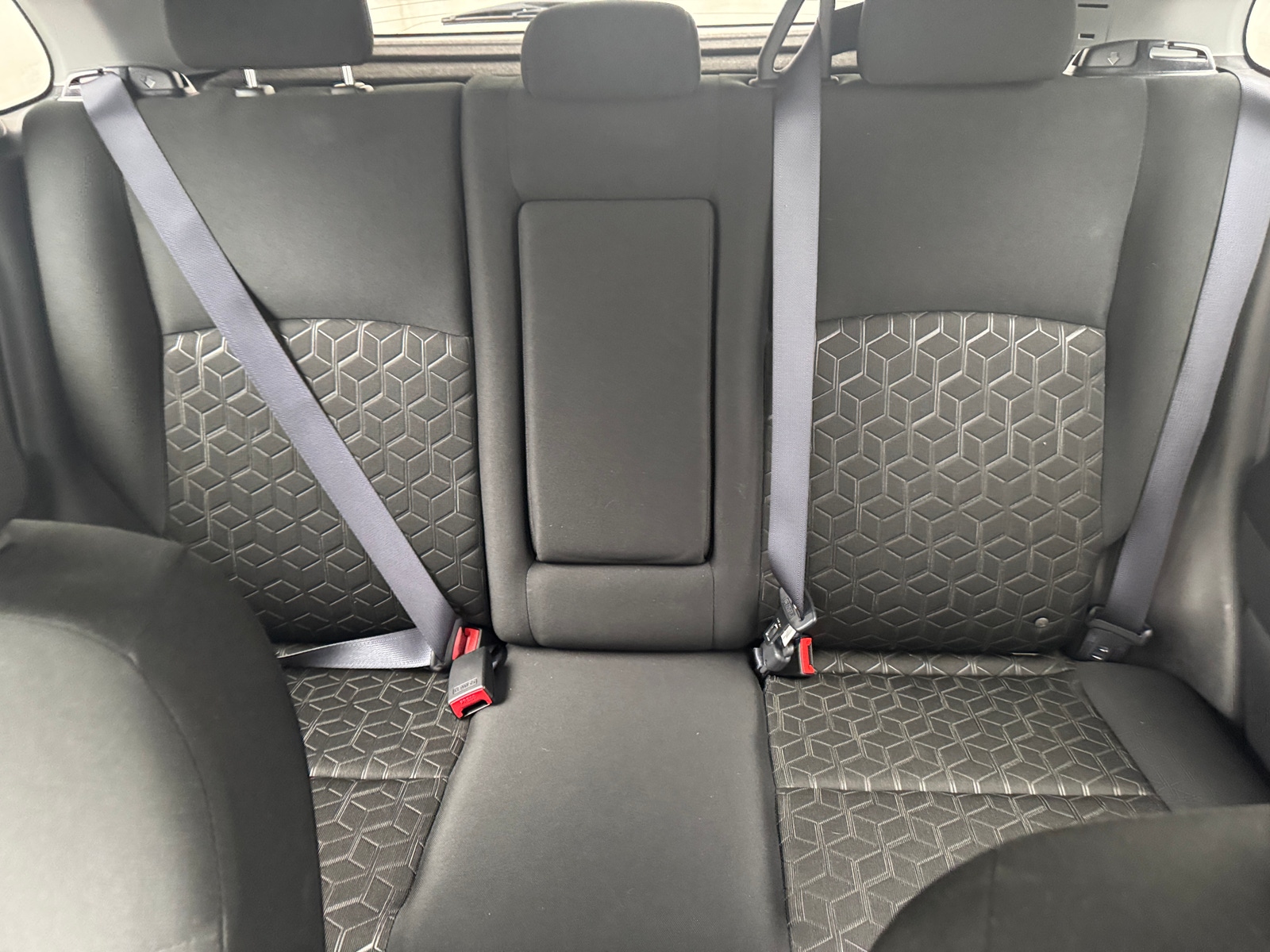 Thumbnail: 2024 Mitsubishi Outlander Sport - 6