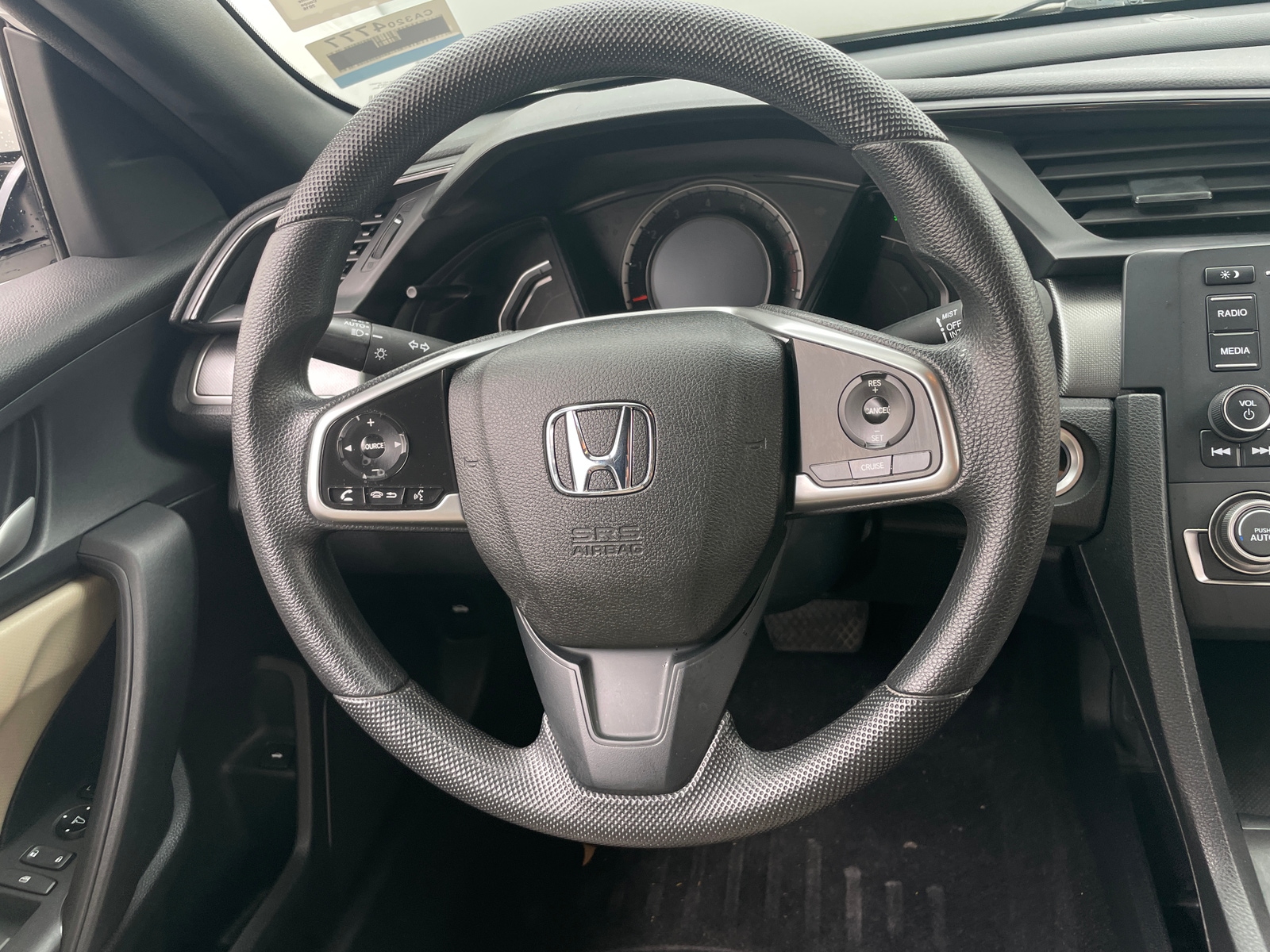 Thumbnail: 2016 Honda Civic - 4
