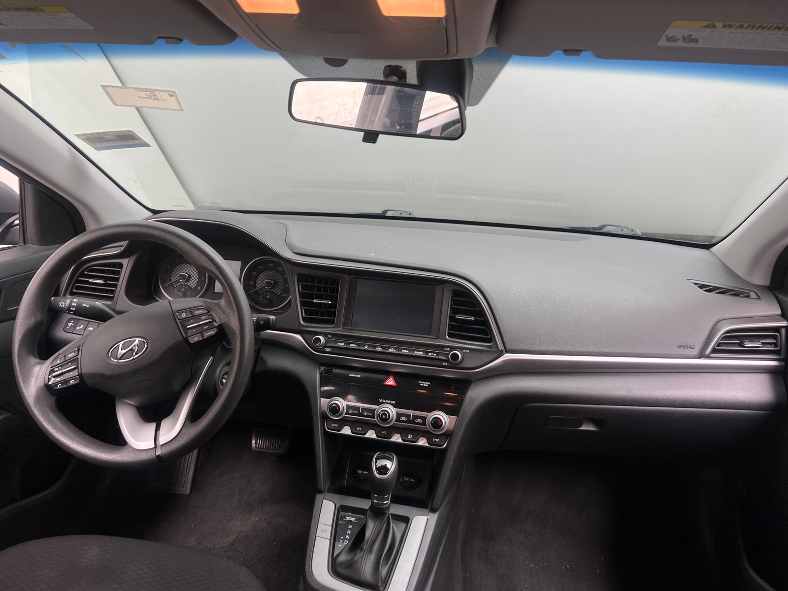 Thumbnail: 2020 Hyundai Elantra - 3